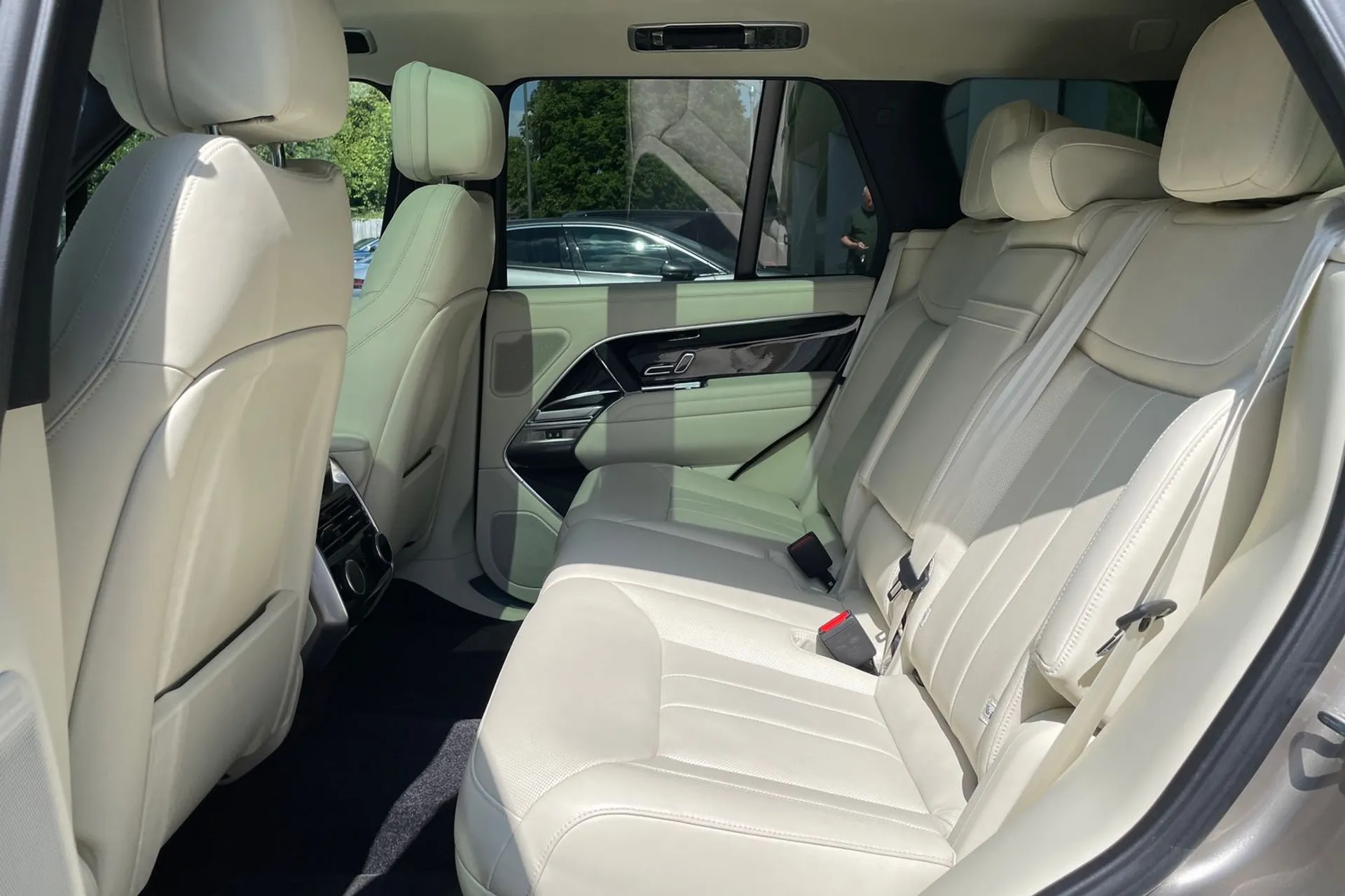 LAND ROVER RANGE ROVER thumbnail image number 55