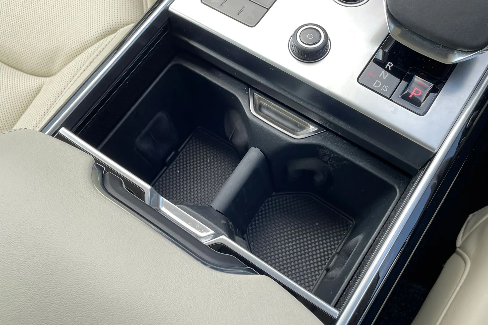LAND ROVER RANGE ROVER thumbnail image number 58