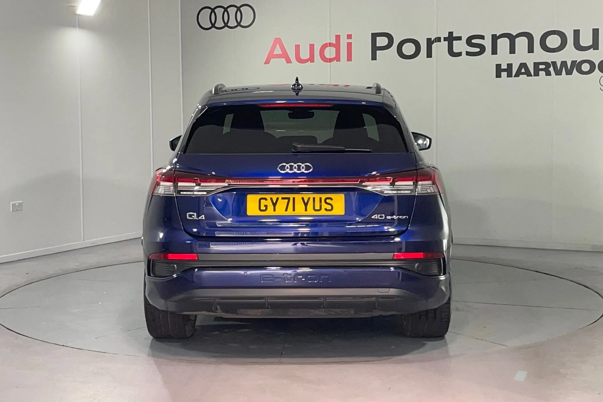 Audi Q4 thumbnail image number 9