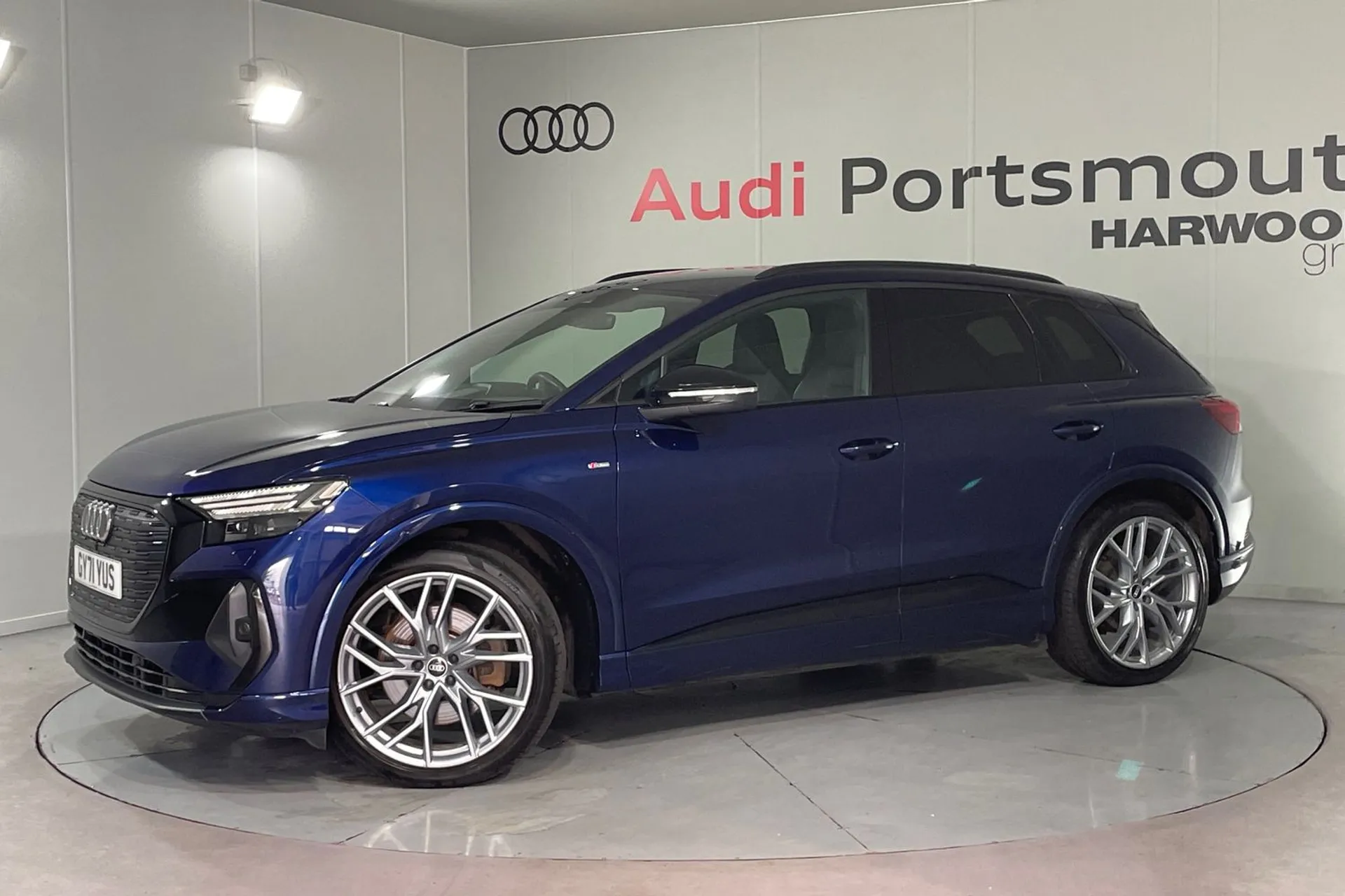 Audi Q4 thumbnail image number 5