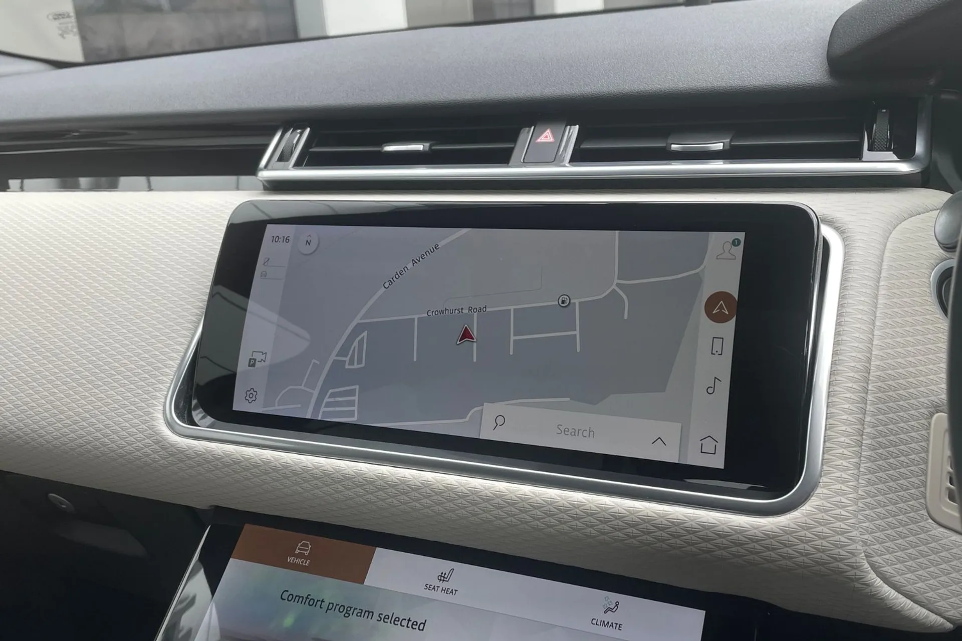 LAND ROVER RANGE ROVER VELAR thumbnail image number 5