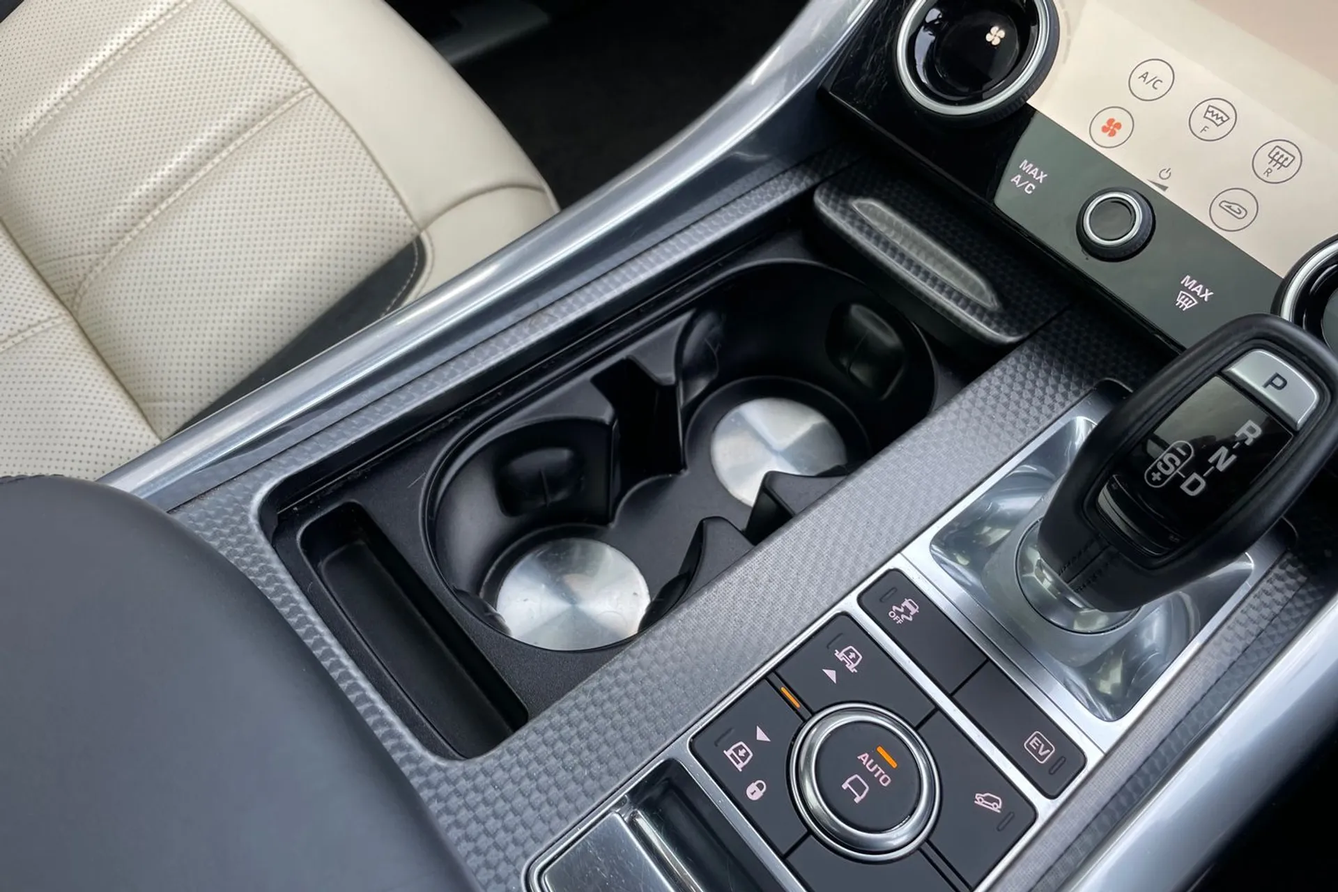 LAND ROVER RANGE ROVER SPORT thumbnail image number 48