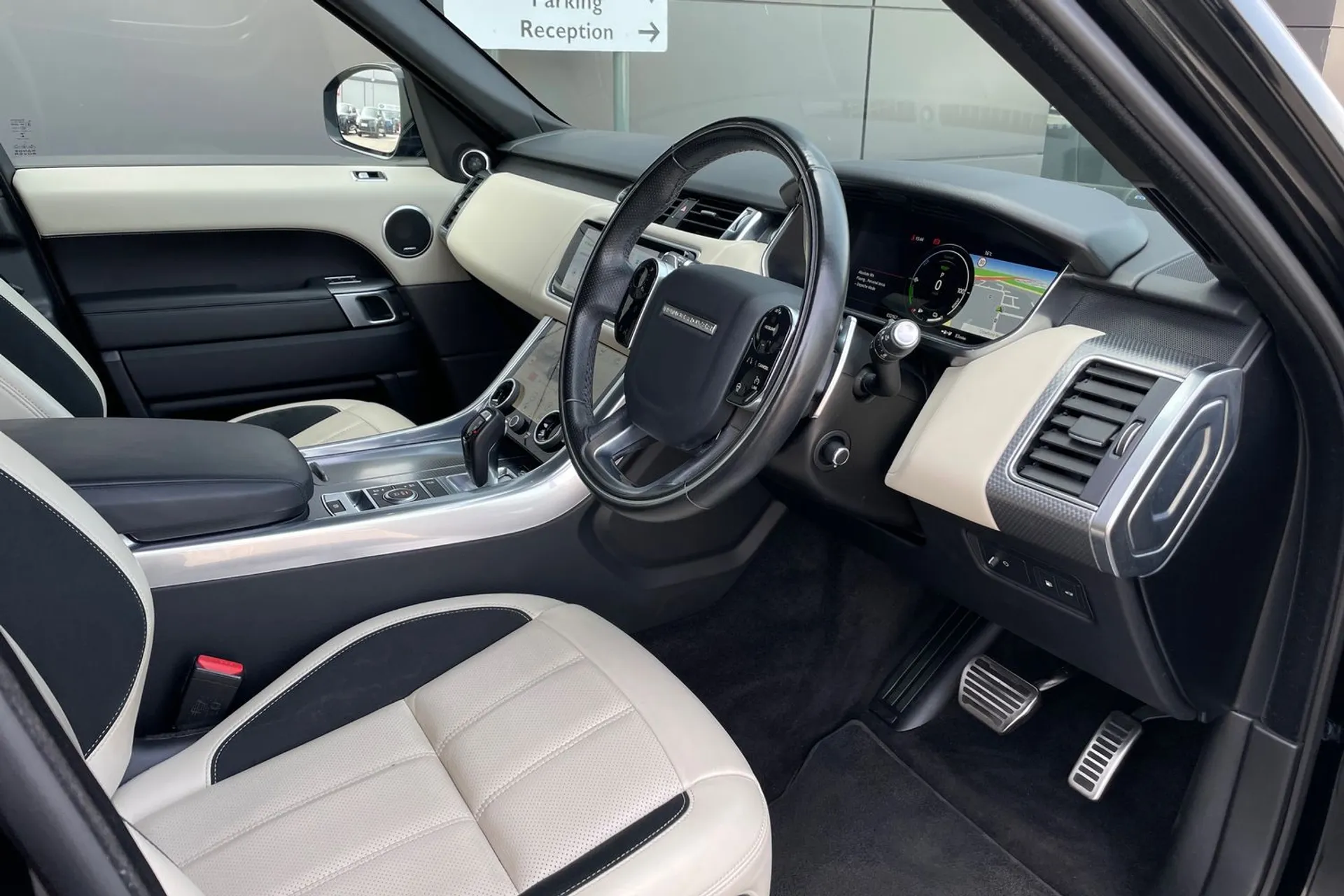LAND ROVER RANGE ROVER SPORT thumbnail image number 17