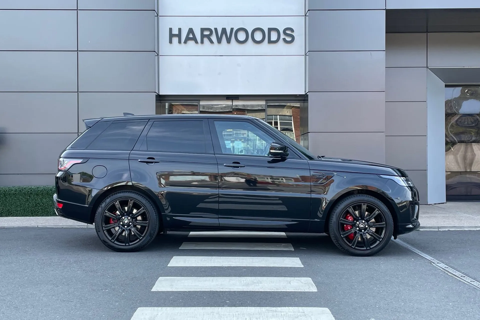 LAND ROVER RANGE ROVER SPORT thumbnail image number 2