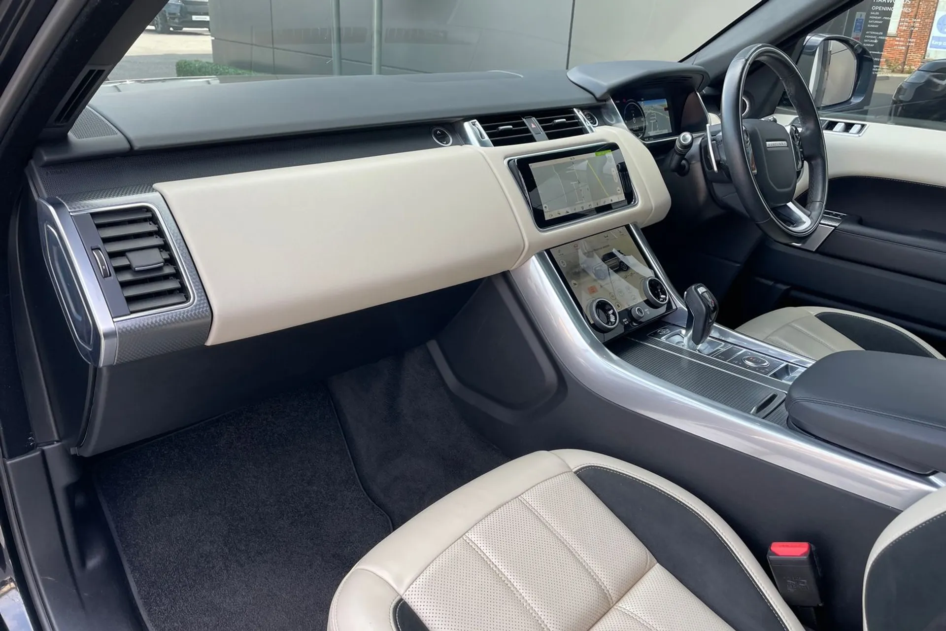 LAND ROVER RANGE ROVER SPORT thumbnail image number 40