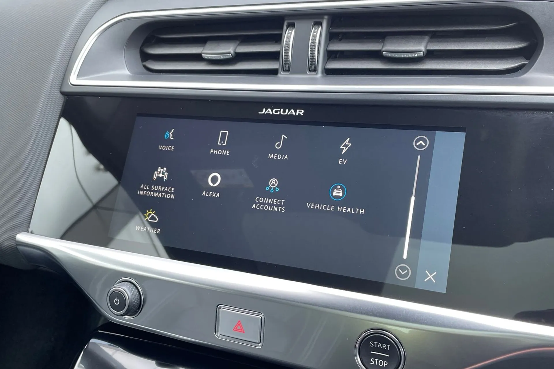 Jaguar I-PACE thumbnail image number 61