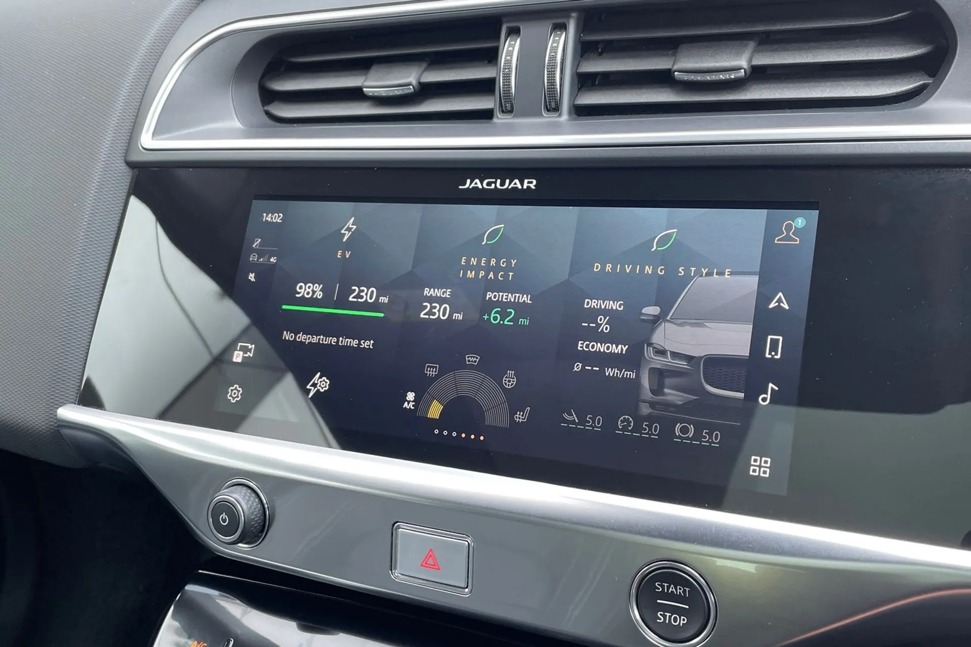 Jaguar I-PACE thumbnail image number 59