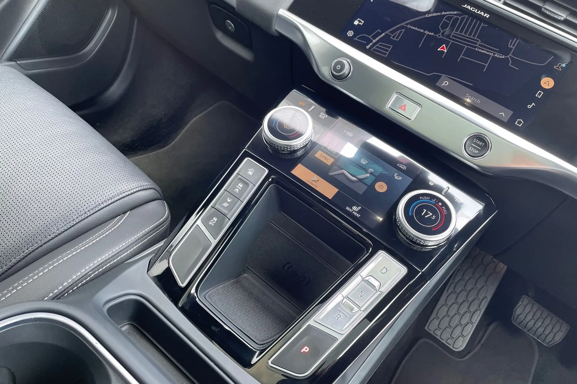 Jaguar I-PACE thumbnail image number 53