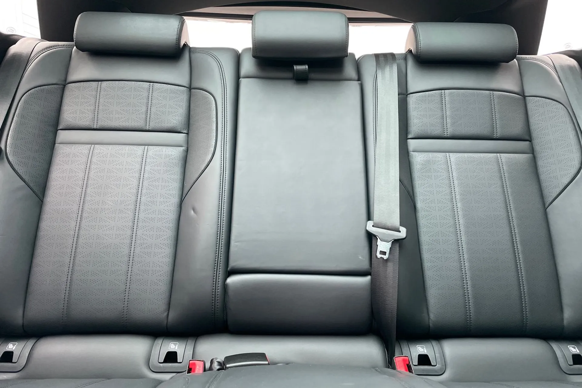 LAND ROVER RANGE ROVER EVOQUE thumbnail image number 42