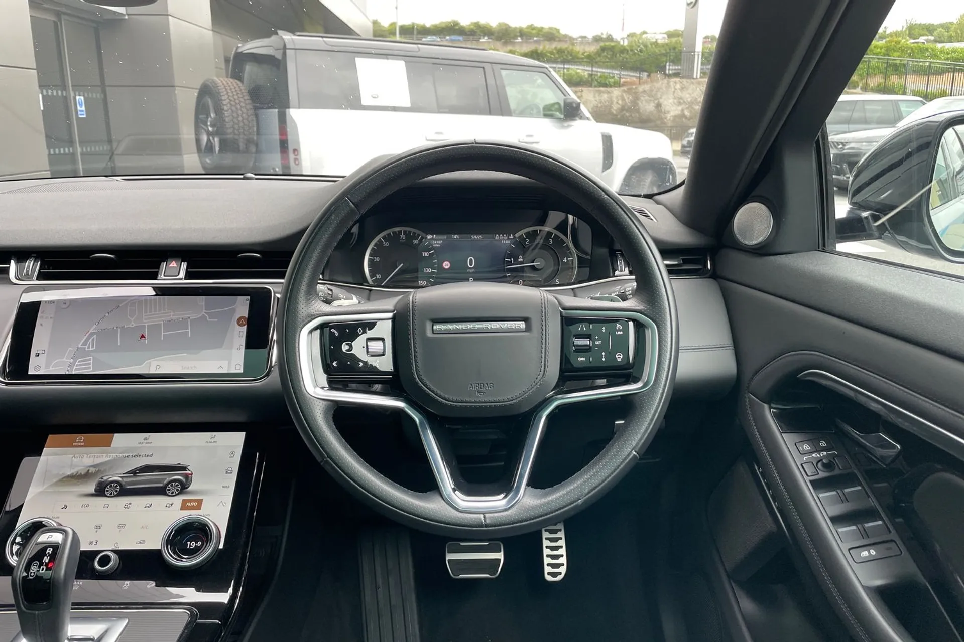 LAND ROVER RANGE ROVER EVOQUE thumbnail image number 47