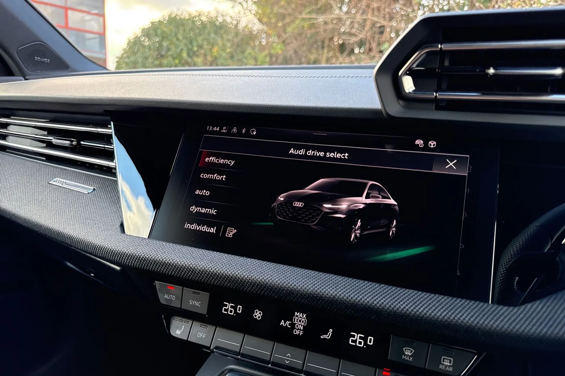 Audi A3 thumbnail image number 33