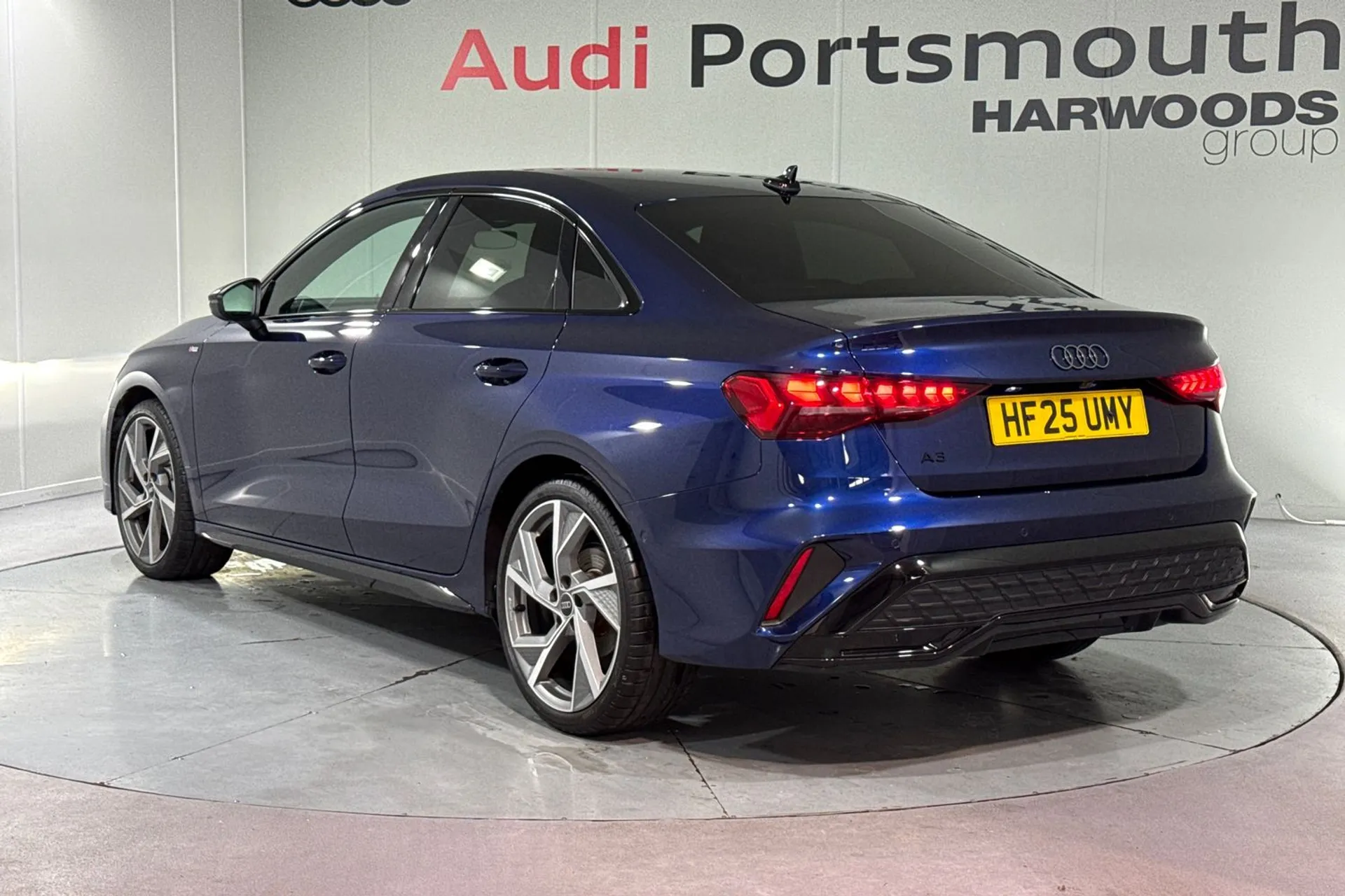 Audi A3 thumbnail image number 13