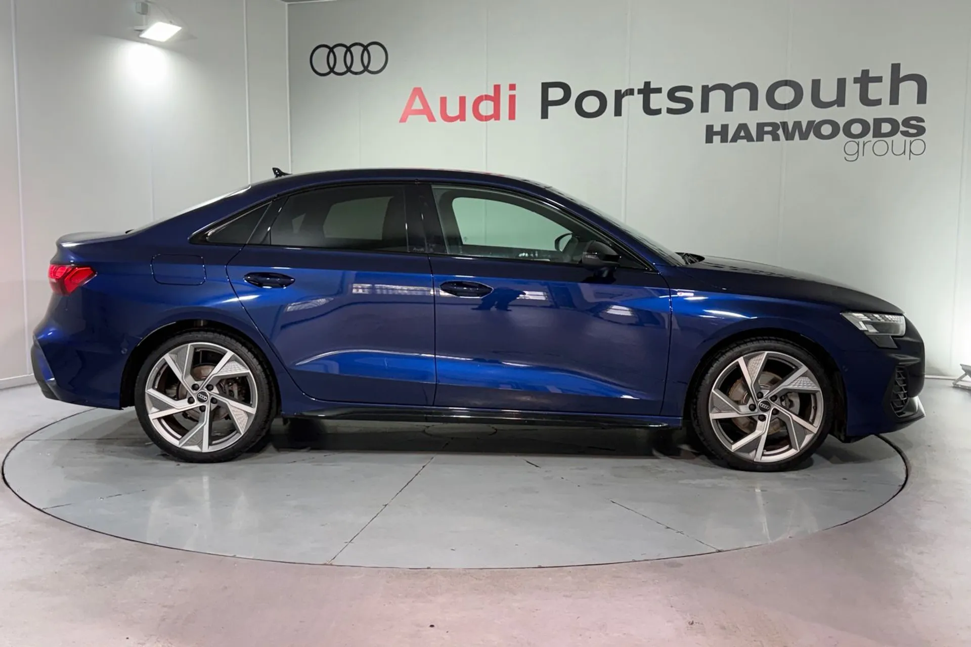 Audi A3 thumbnail image number 2