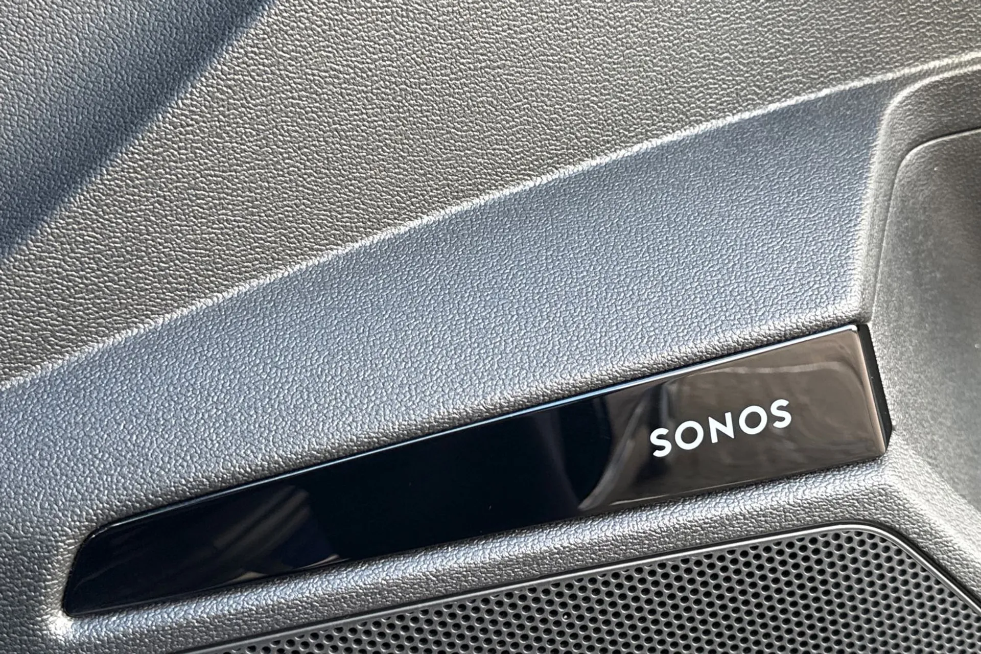 Audi A3 thumbnail image number 38