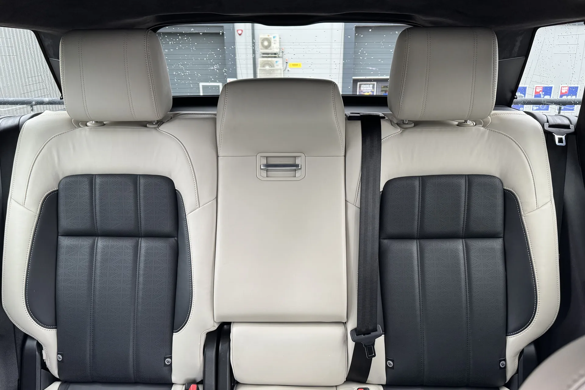 LAND ROVER RANGE ROVER SPORT thumbnail image number 40