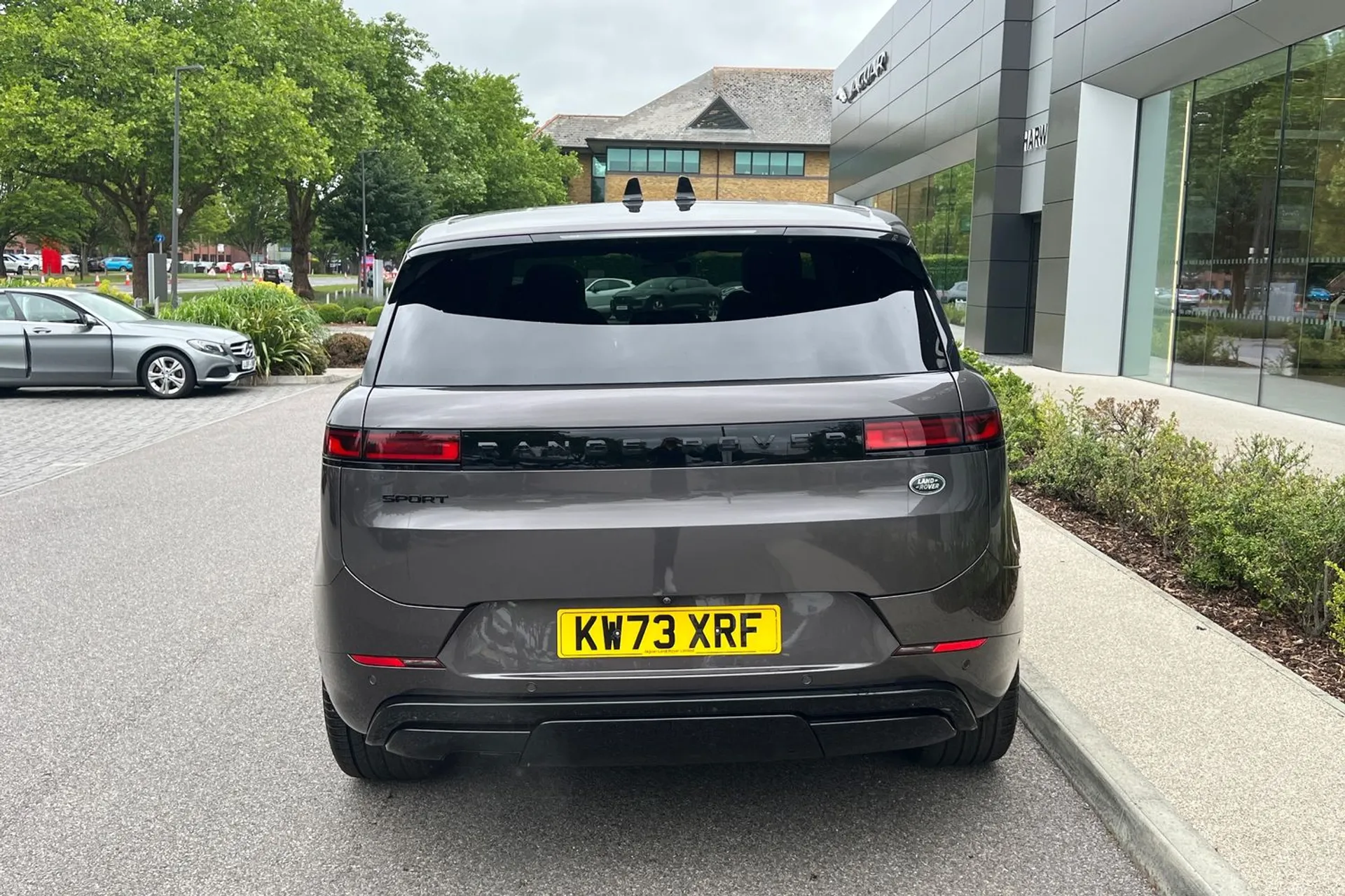 LAND ROVER RANGE ROVER SPORT thumbnail image number 11