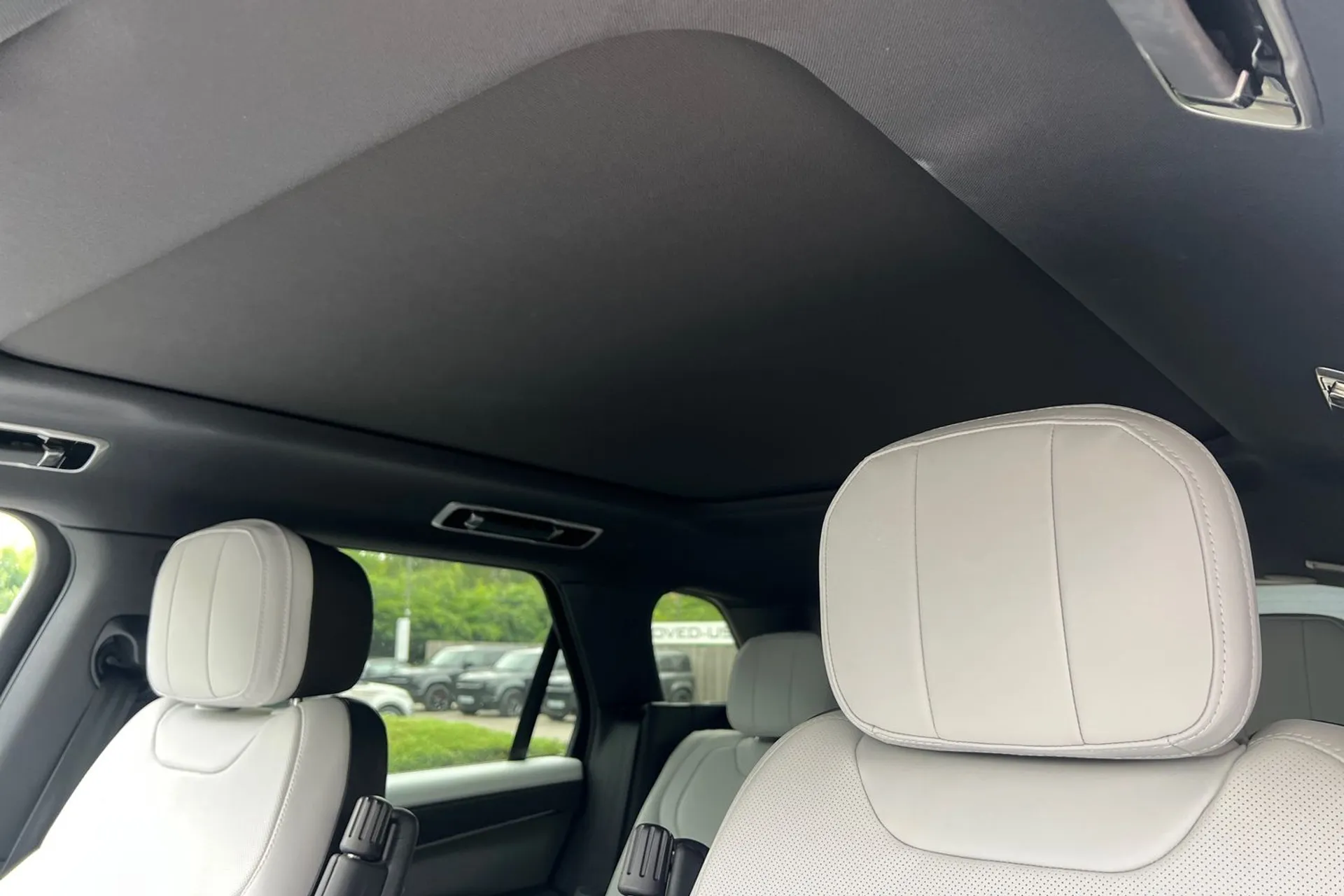 LAND ROVER RANGE ROVER SPORT thumbnail image number 44
