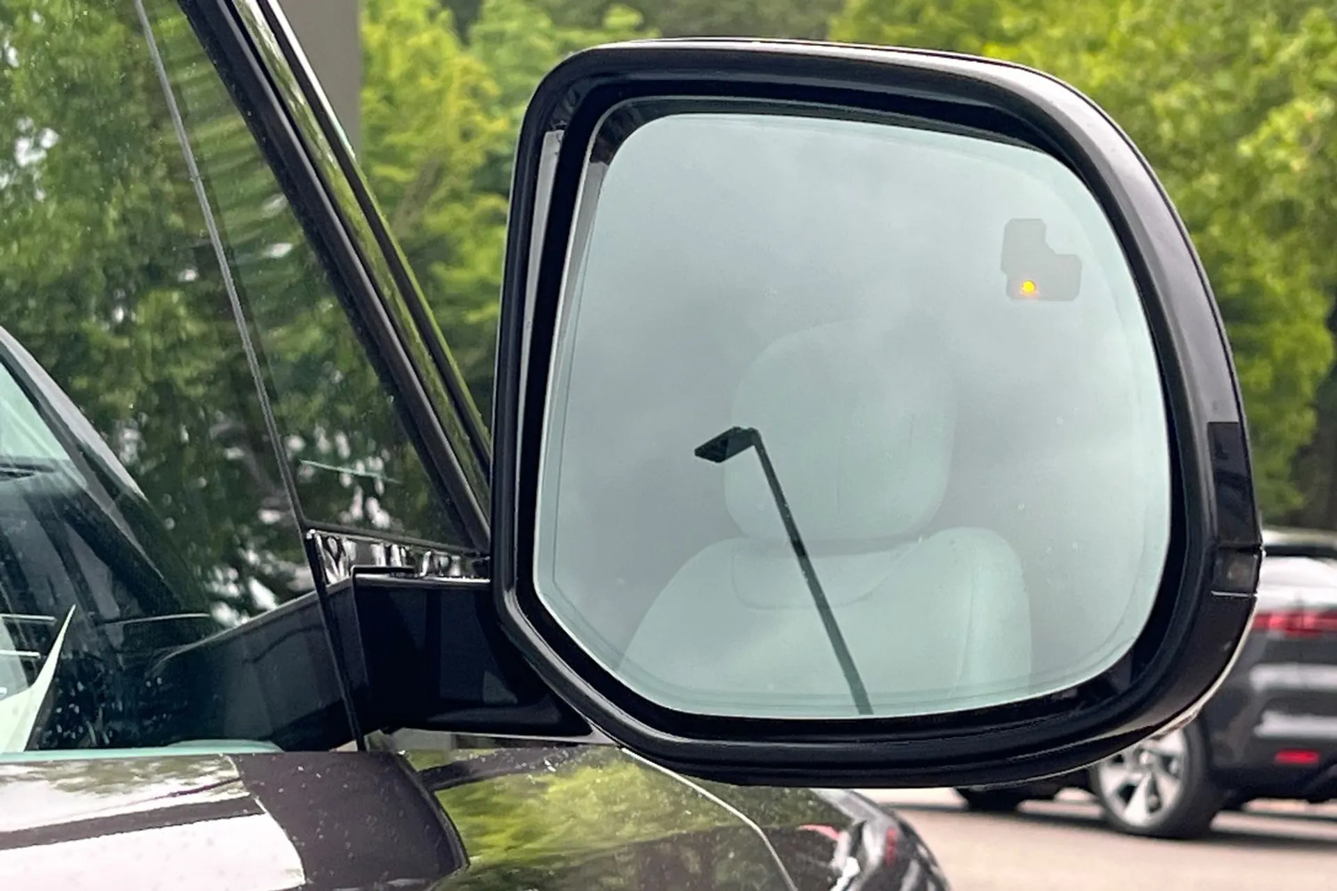 LAND ROVER RANGE ROVER SPORT thumbnail image number 13