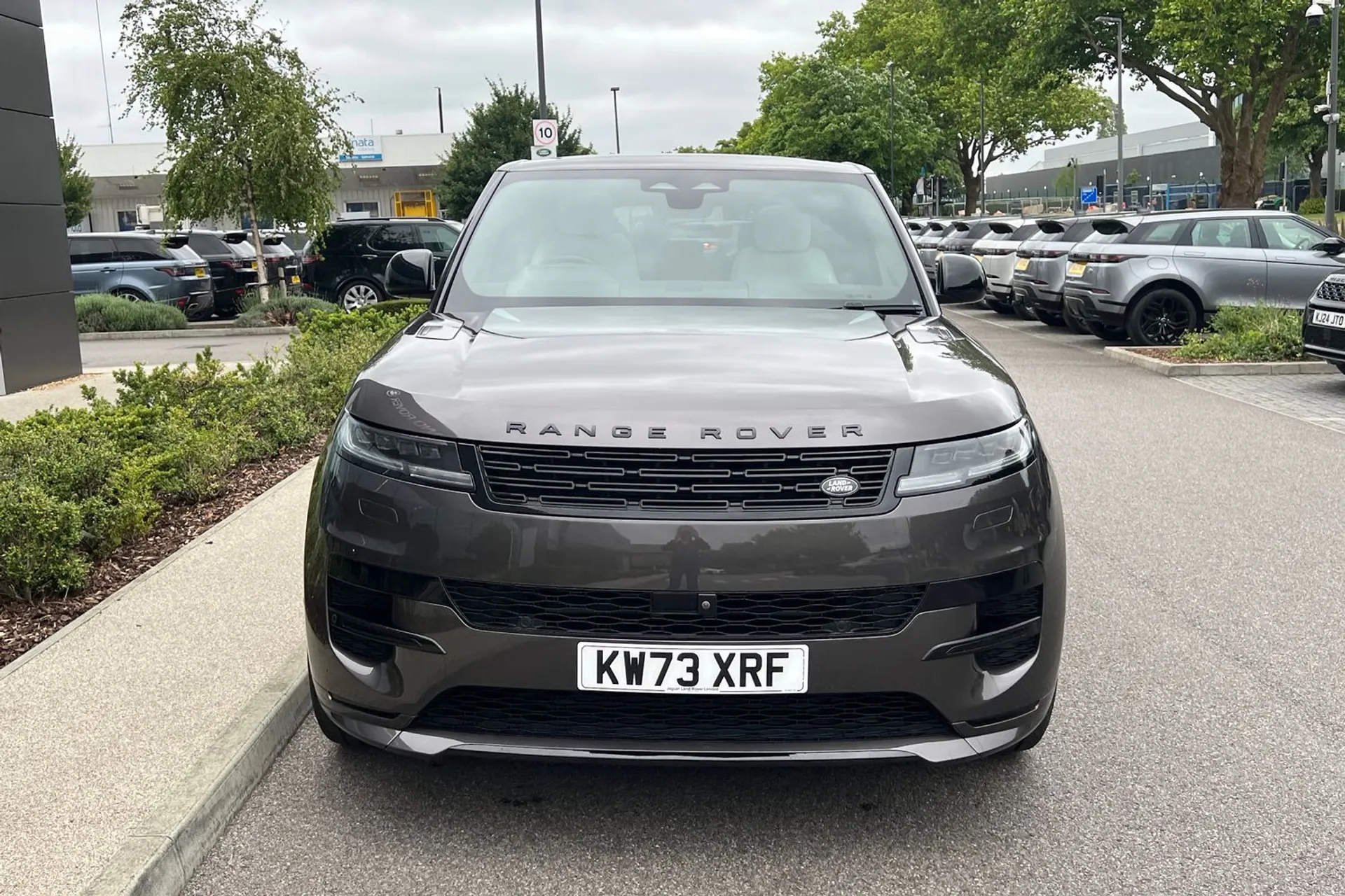 LAND ROVER RANGE ROVER SPORT thumbnail image number 17