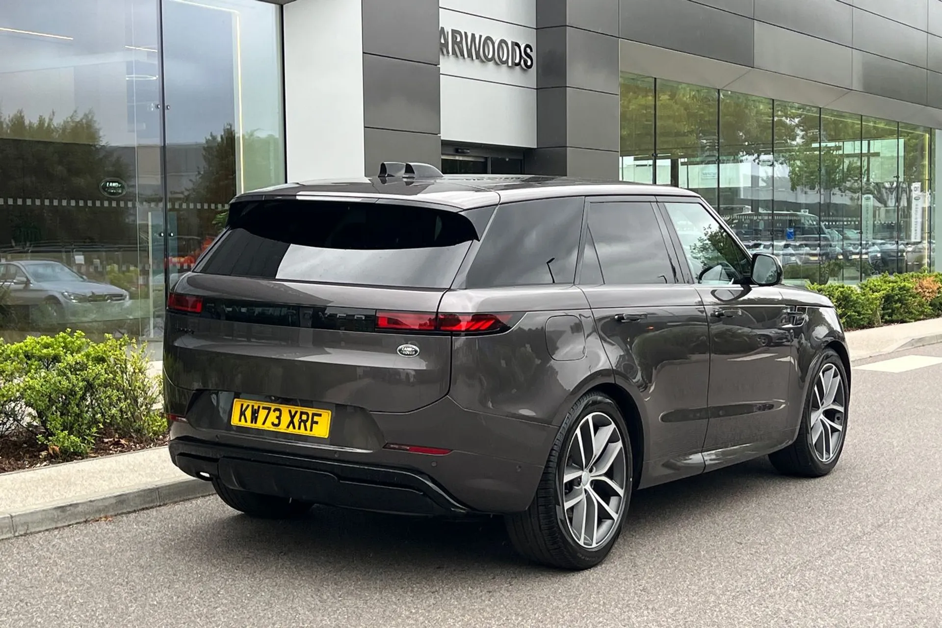 LAND ROVER RANGE ROVER SPORT thumbnail image number 12