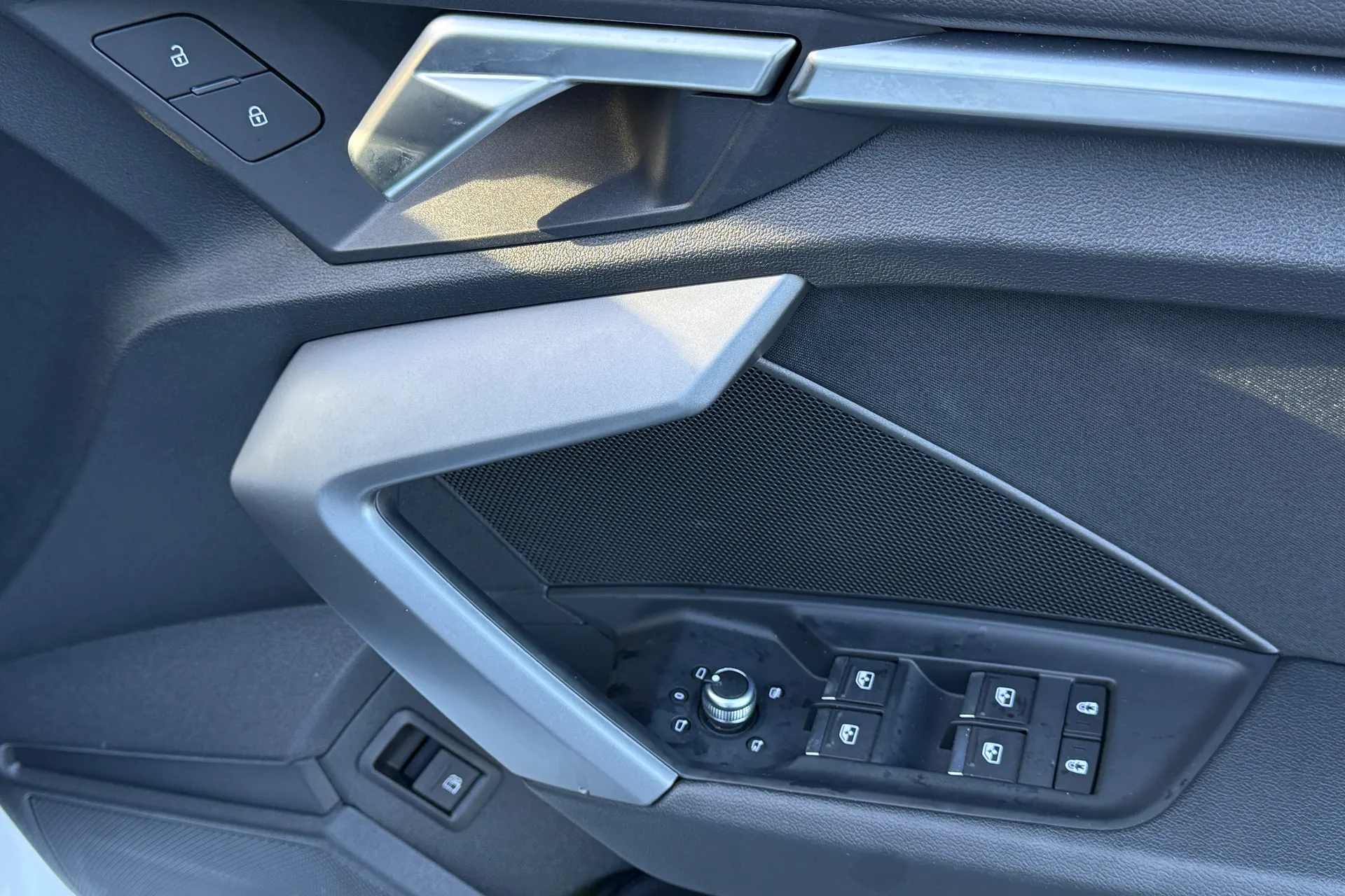 Audi A3 thumbnail image number 41