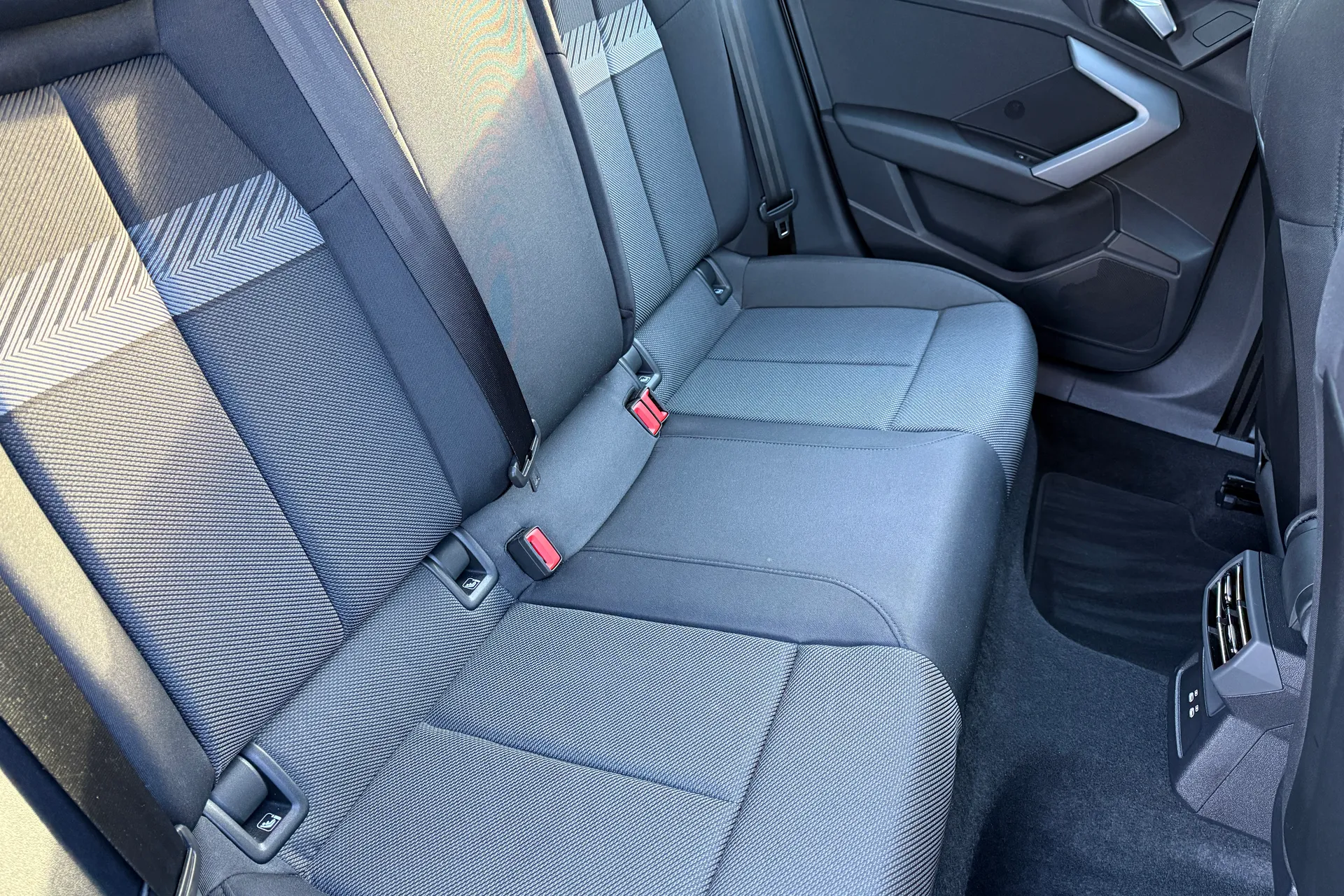 Audi A3 thumbnail image number 35