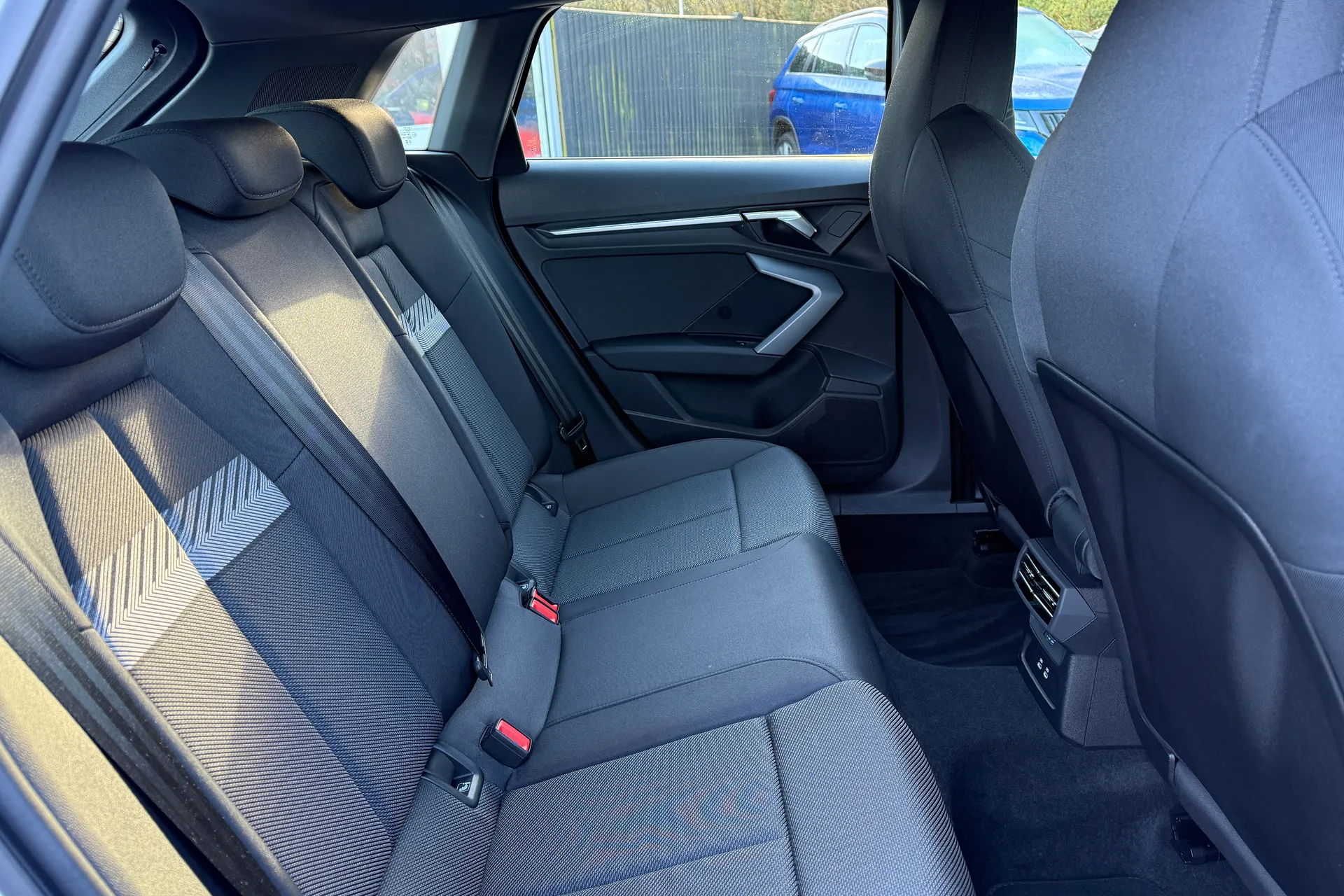 Audi A3 thumbnail image number 10