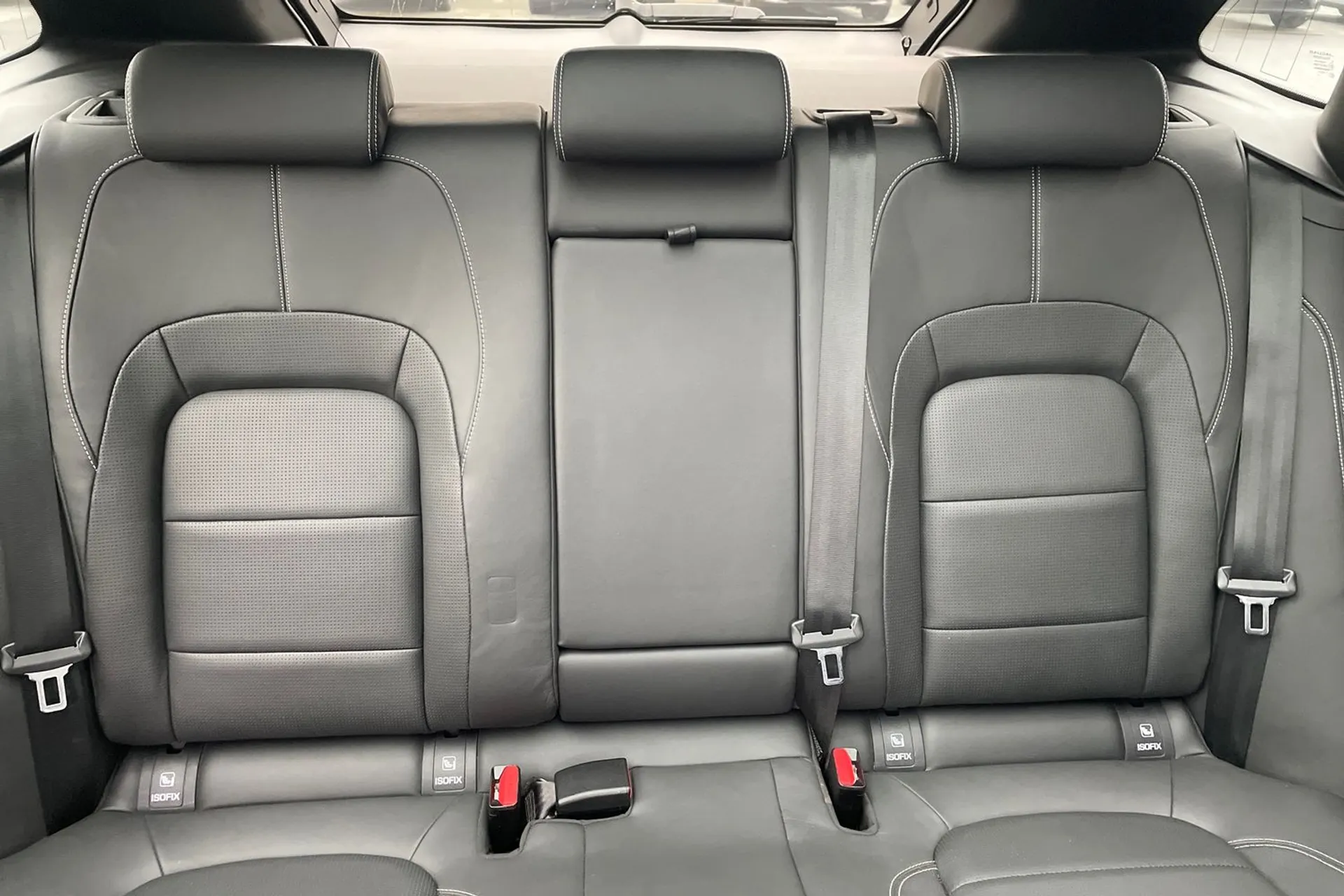 Jaguar F-PACE thumbnail image number 124