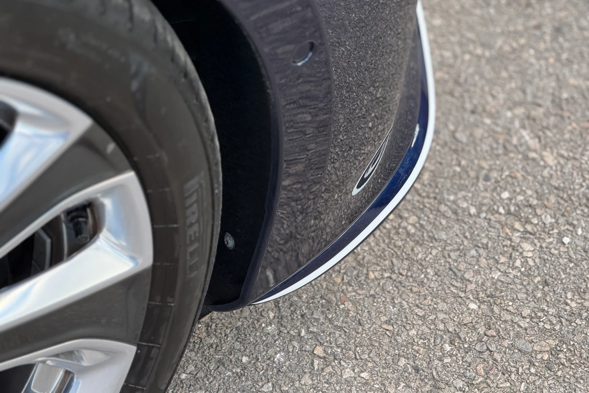 Bentley CONTINENTAL GT thumbnail image number 15