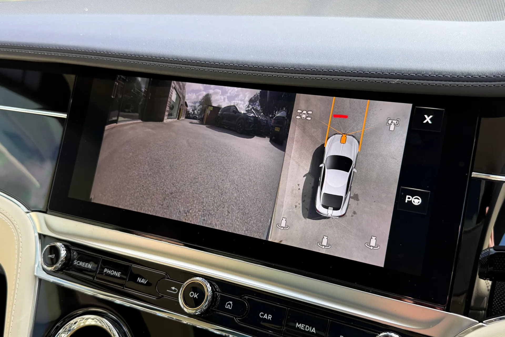 Bentley CONTINENTAL GT thumbnail image number 5