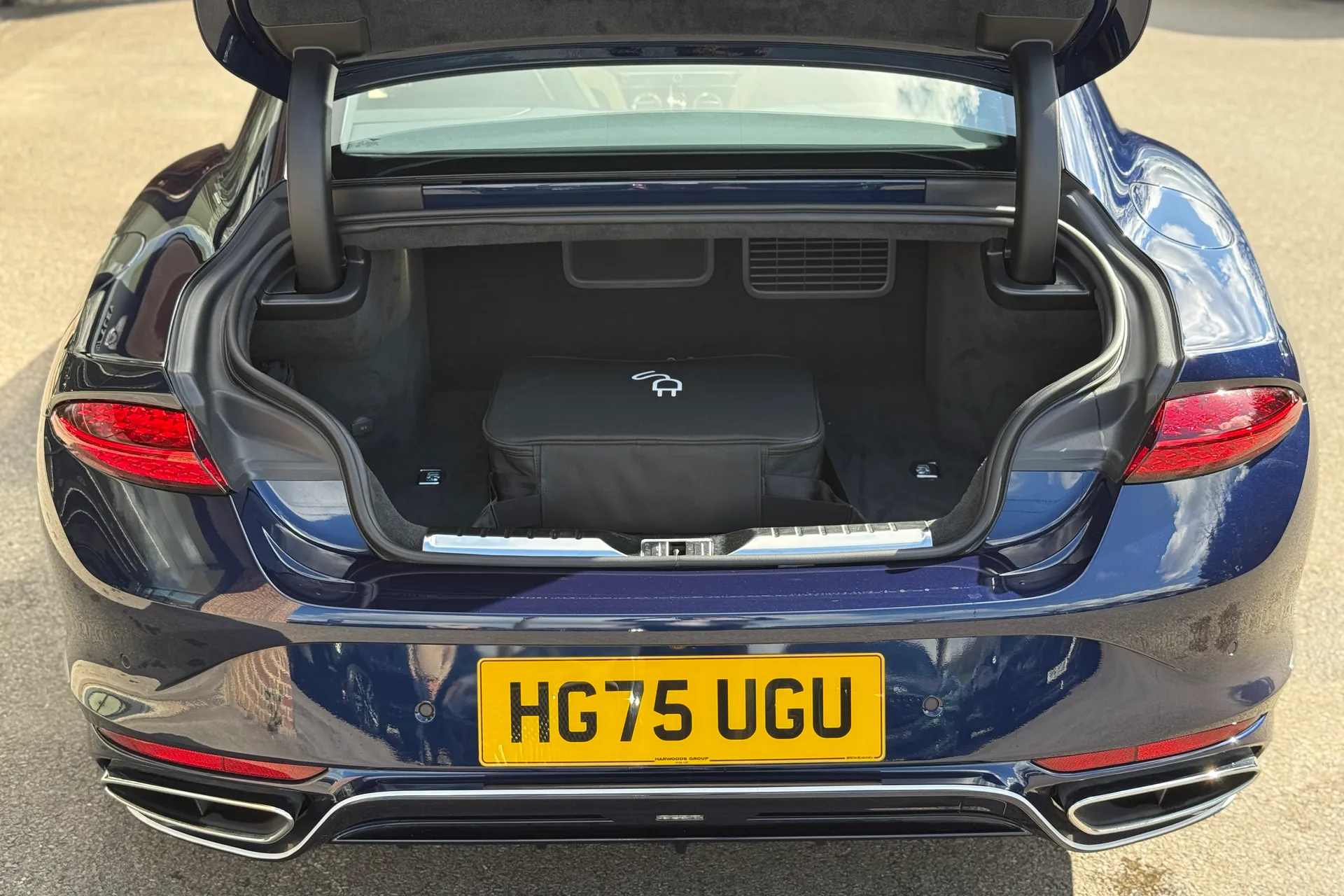 Bentley CONTINENTAL GT thumbnail image number 47