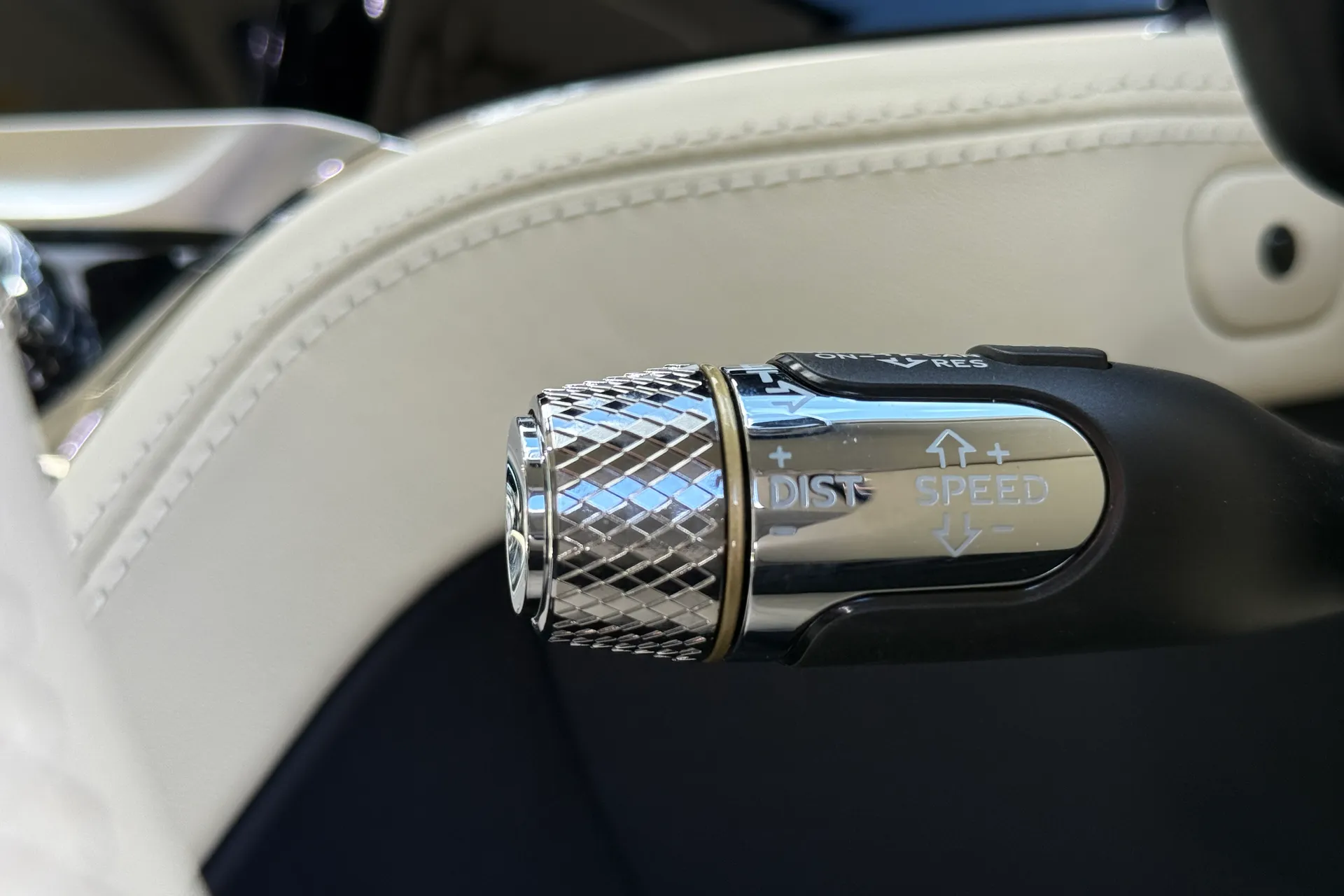 Bentley CONTINENTAL GT thumbnail image number 39