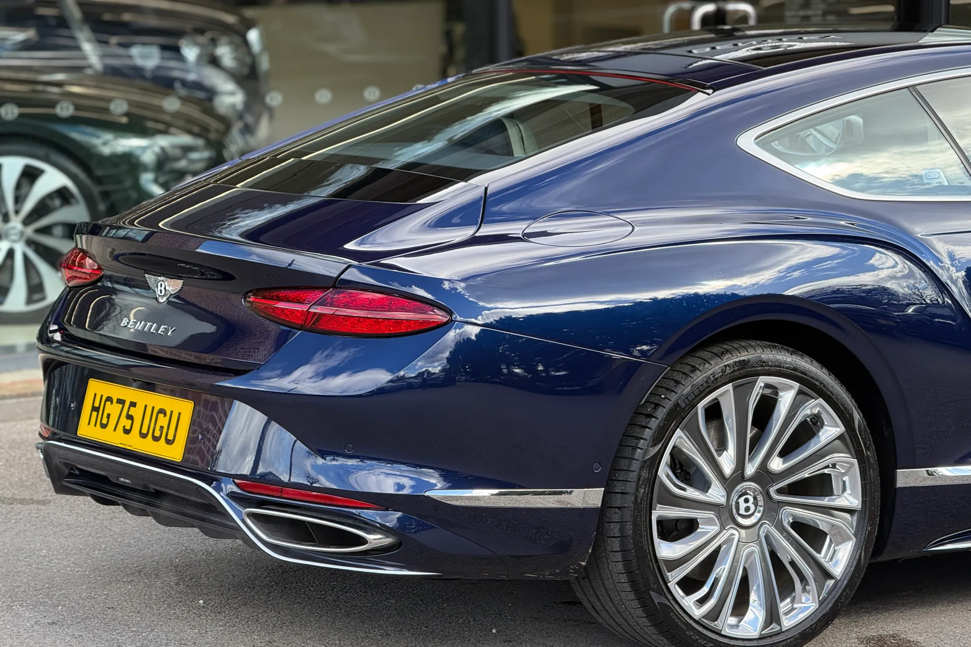 Bentley CONTINENTAL GT thumbnail image number 11