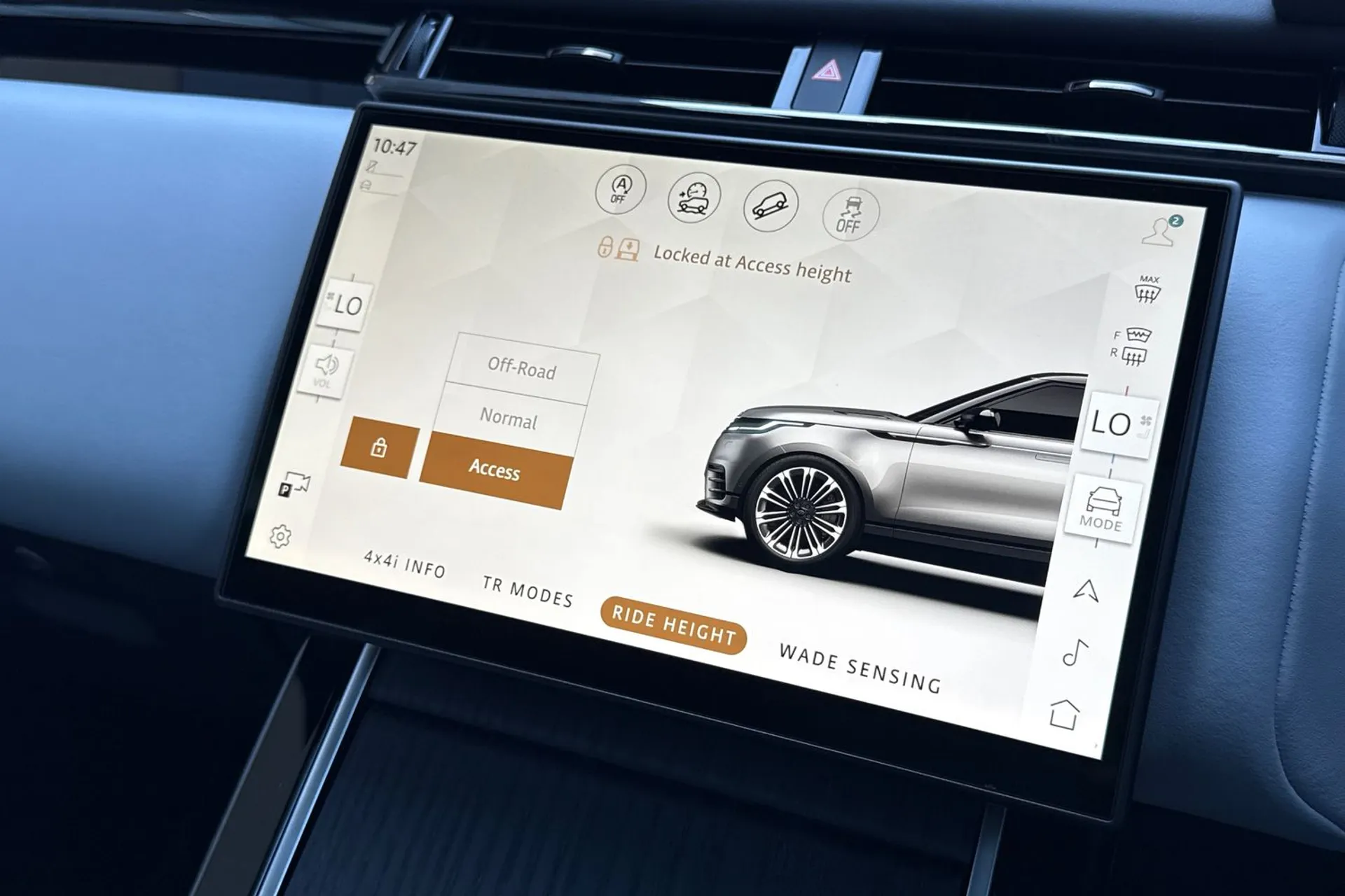 LAND ROVER RANGE ROVER VELAR thumbnail image number 57