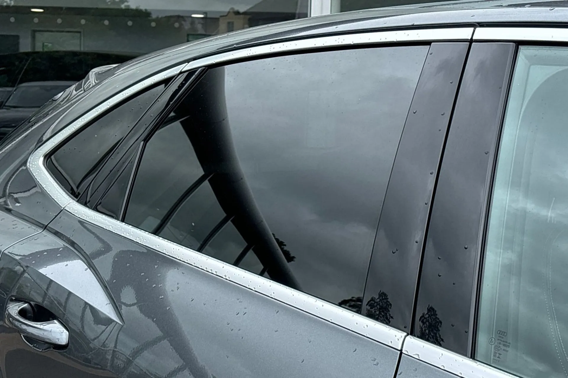 Audi Q3 thumbnail image number 13