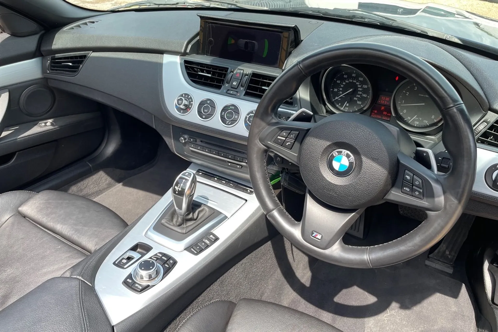 BMW Z4 thumbnail image number 28