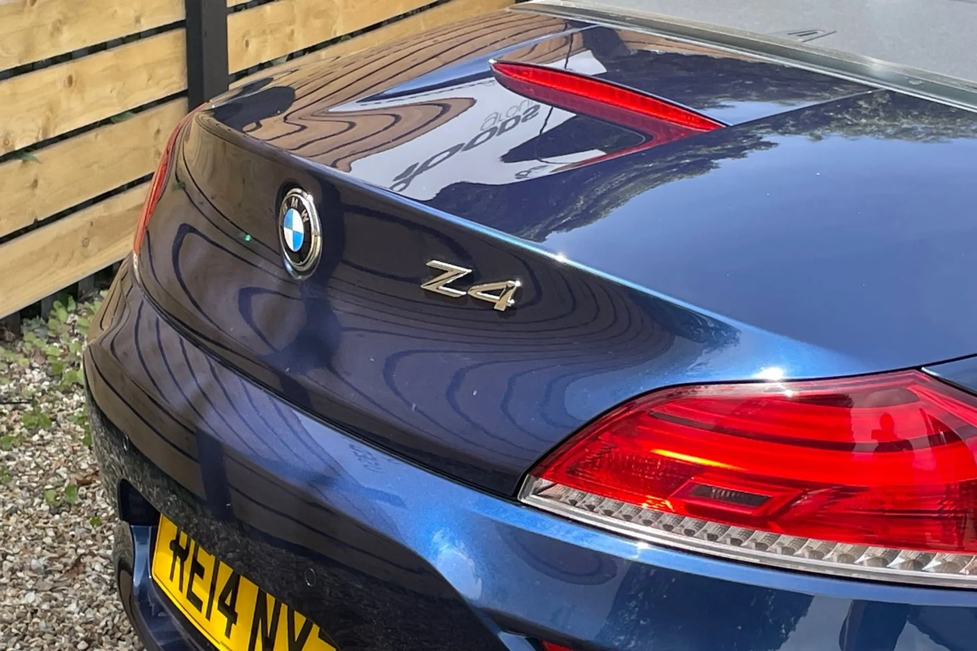 BMW Z4 thumbnail image number 15