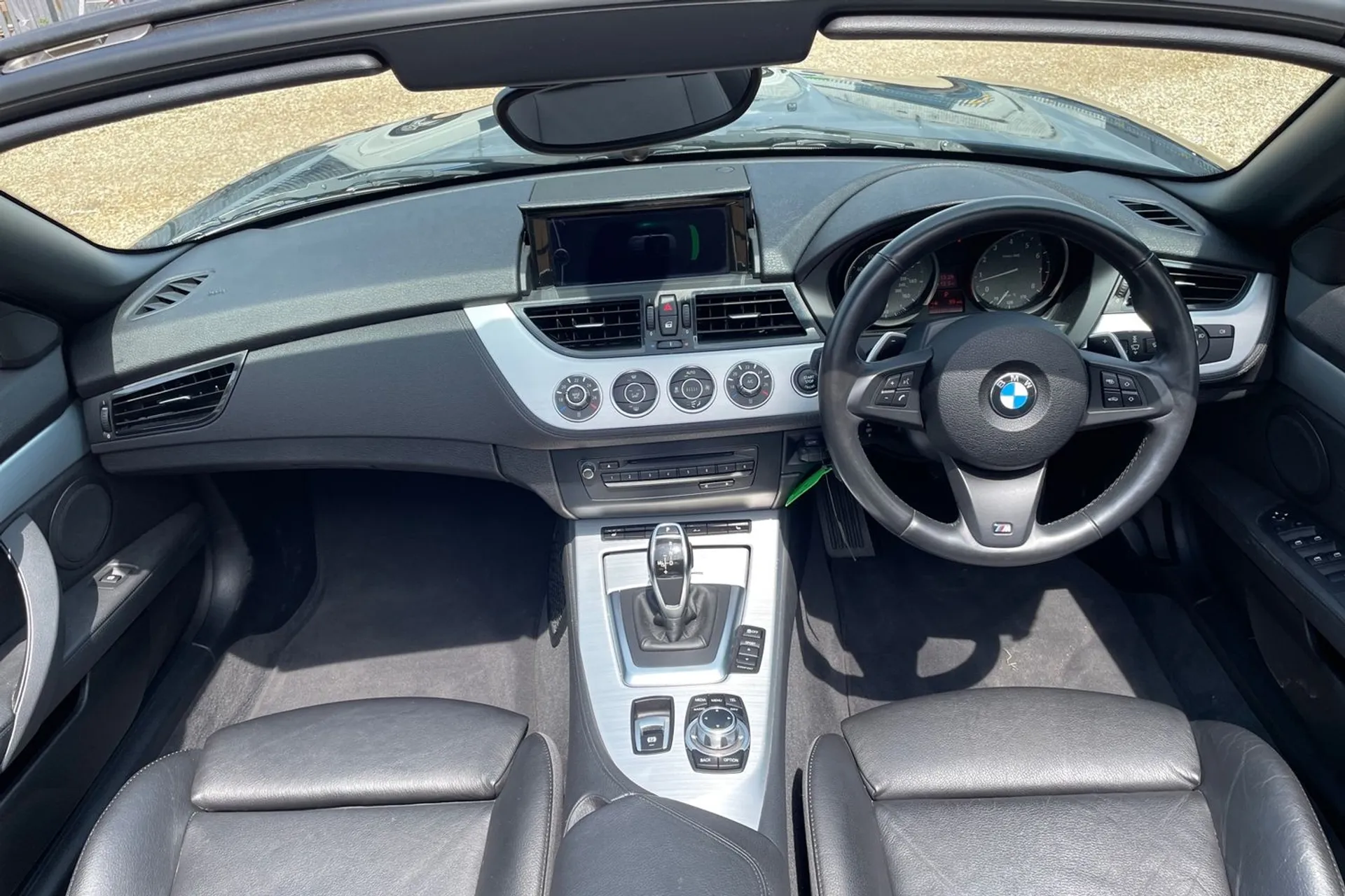 BMW Z4 thumbnail image number 3