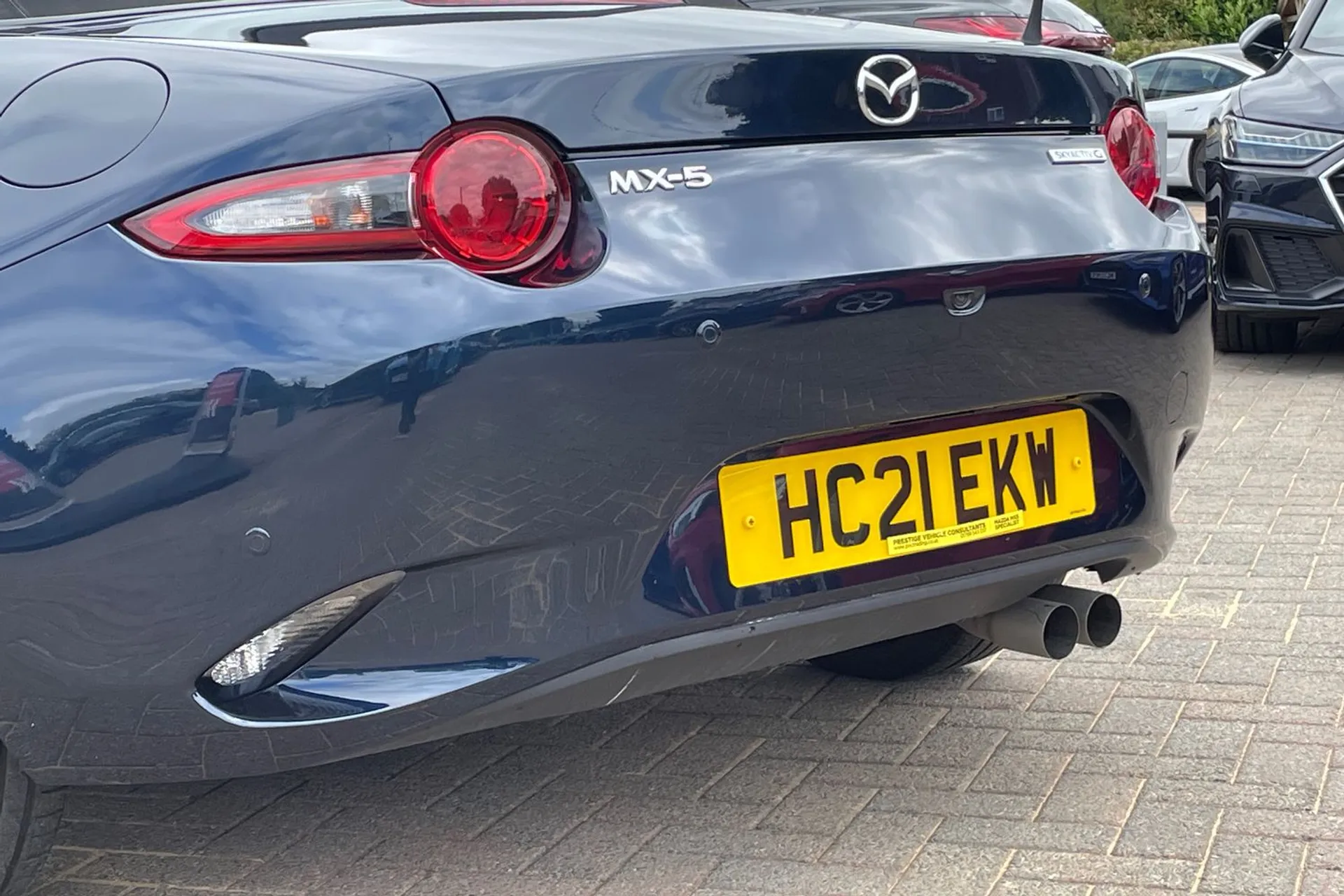MAZDA MX-5 thumbnail image number 19