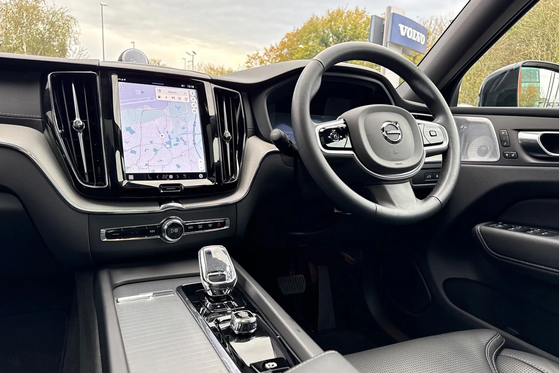 Volvo XC60 thumbnail image number 35