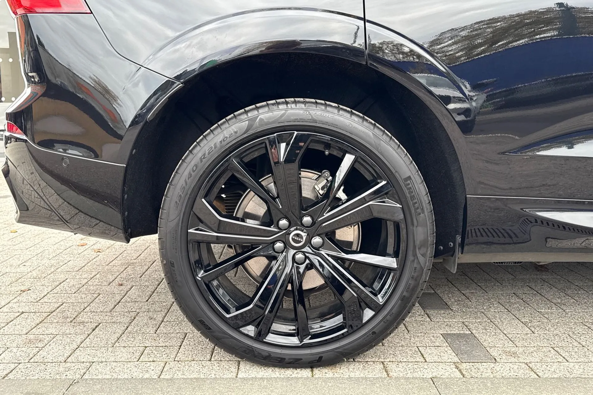 Volvo XC60 thumbnail image number 14