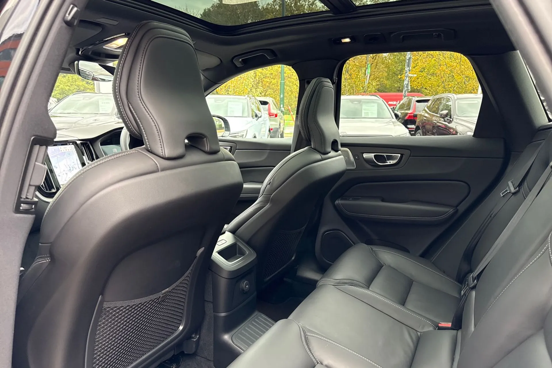 Volvo XC60 thumbnail image number 31