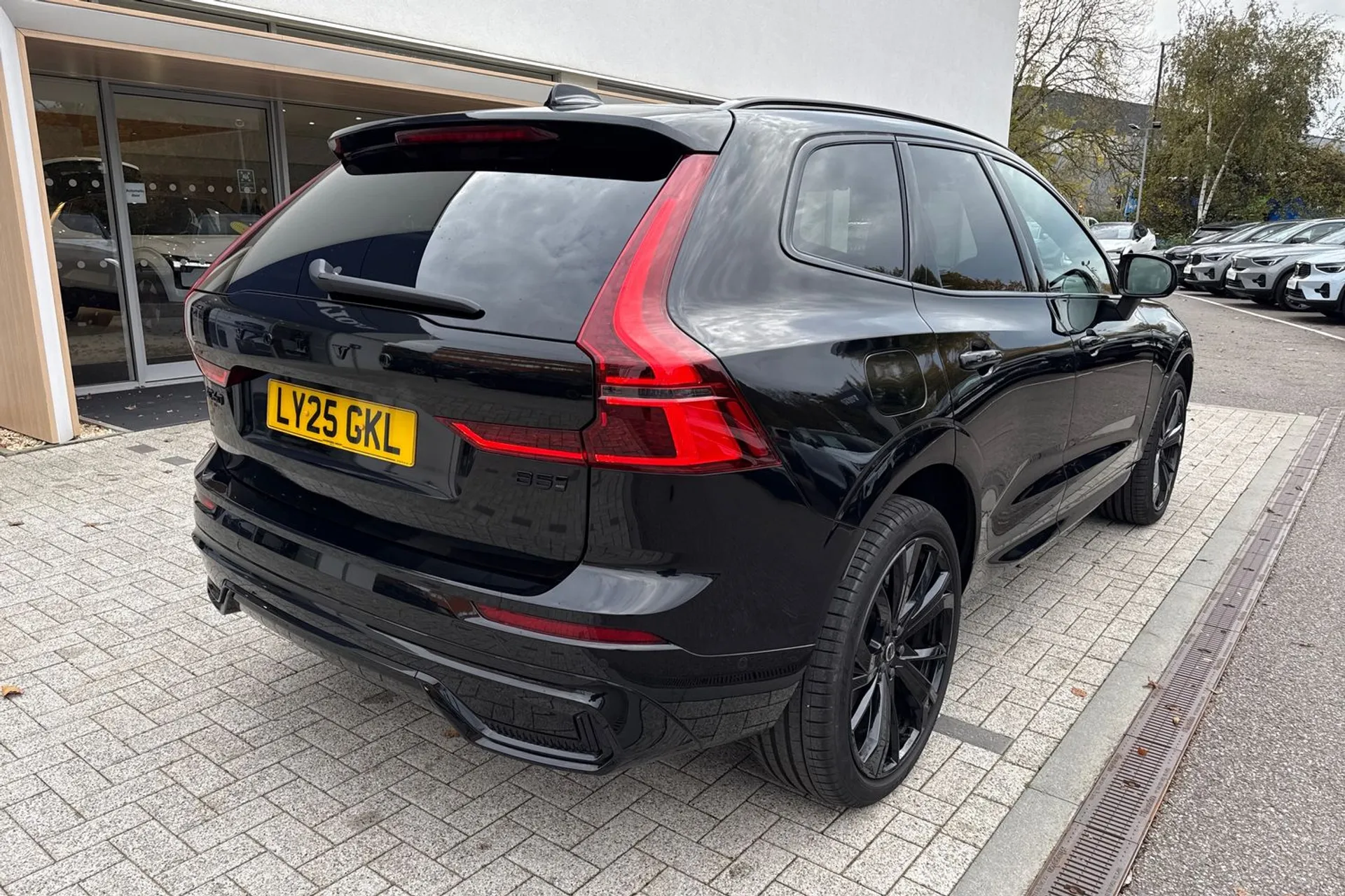 Volvo XC60 thumbnail image number 8