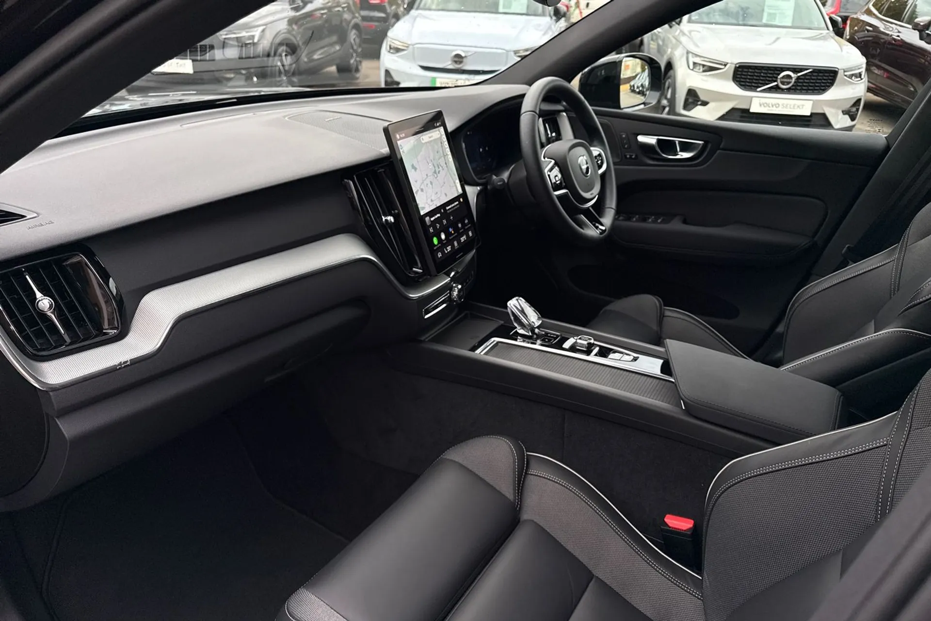 Volvo XC60 thumbnail image number 27