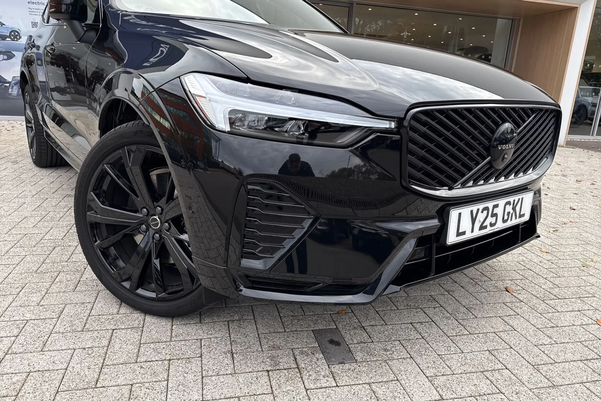 Volvo XC60 thumbnail image number 7