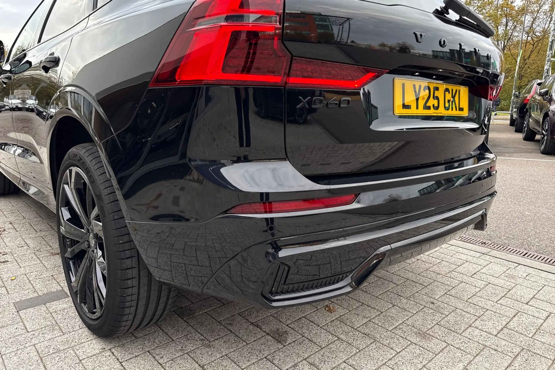 Volvo XC60 thumbnail image number 18