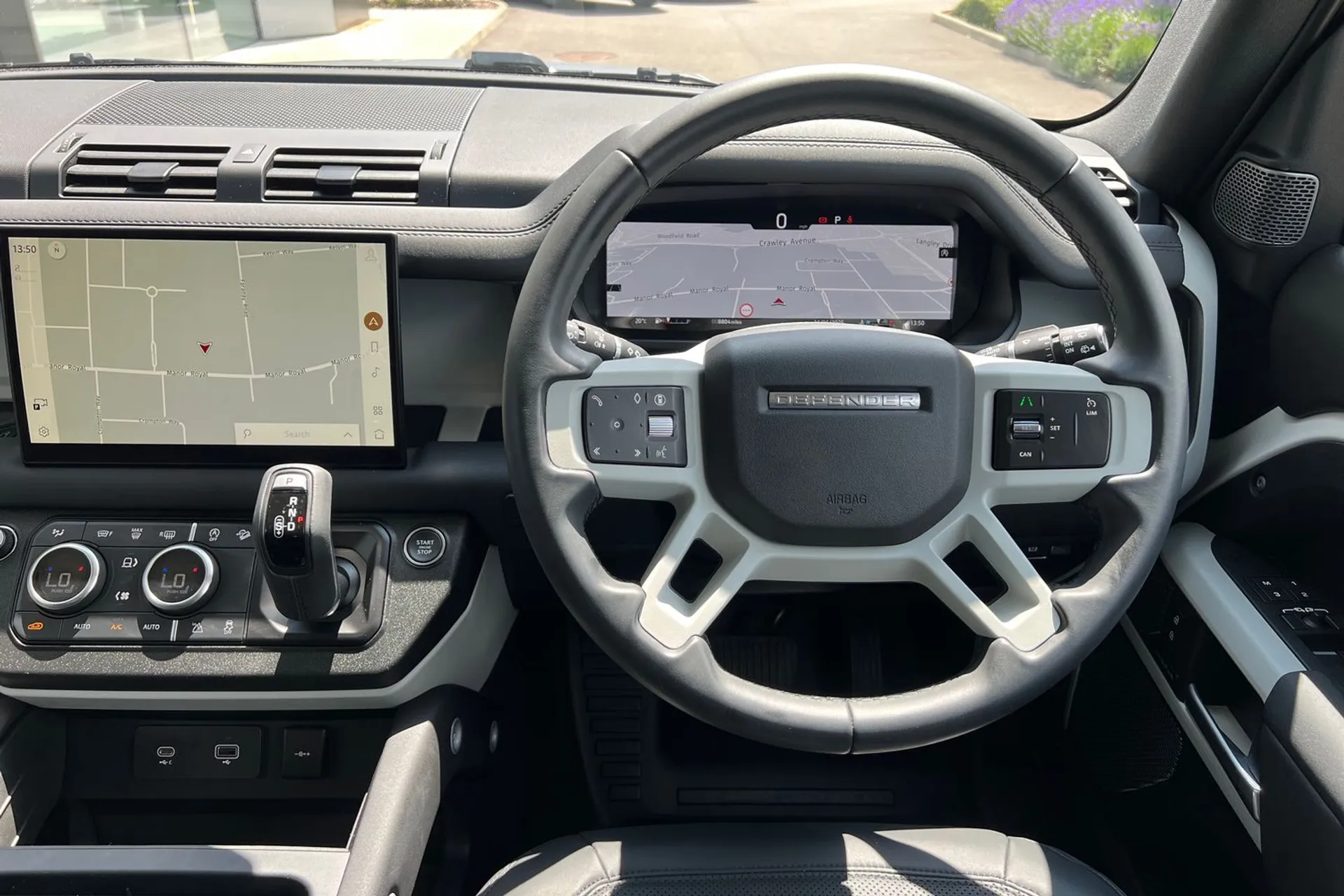 LAND ROVER DEFENDER thumbnail image number 29