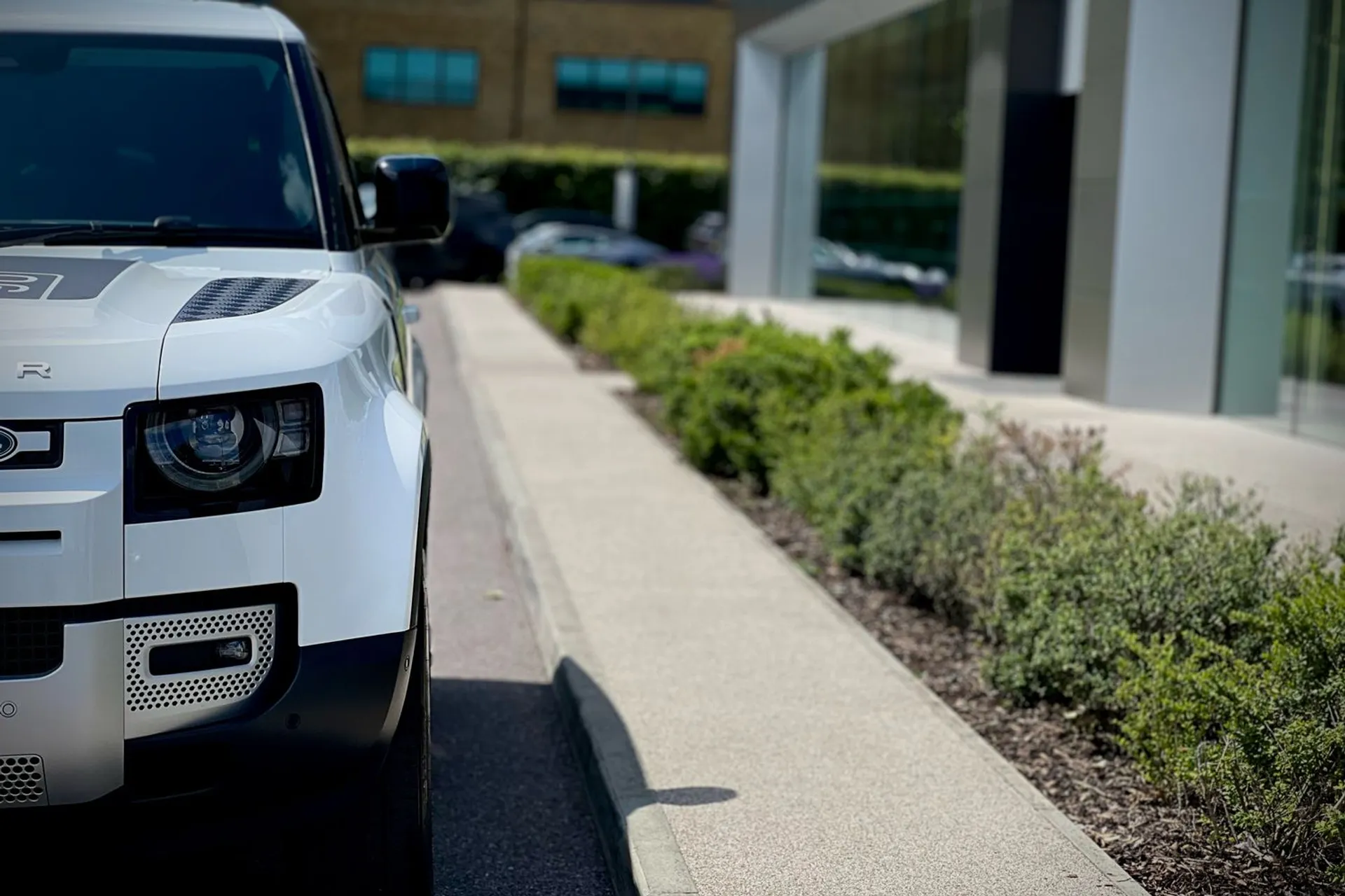 LAND ROVER DEFENDER thumbnail image number 20