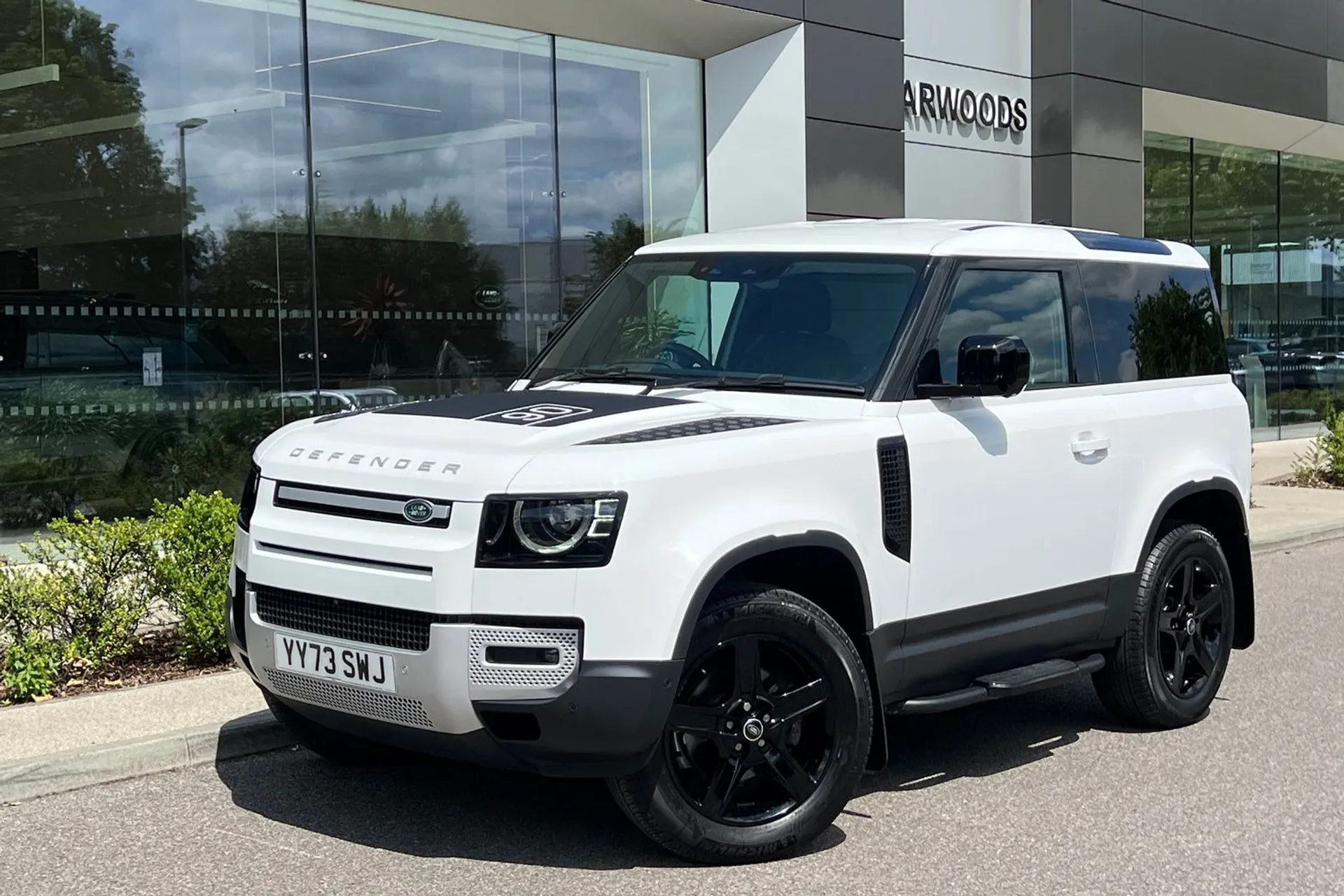 LAND ROVER DEFENDER thumbnail image number 16