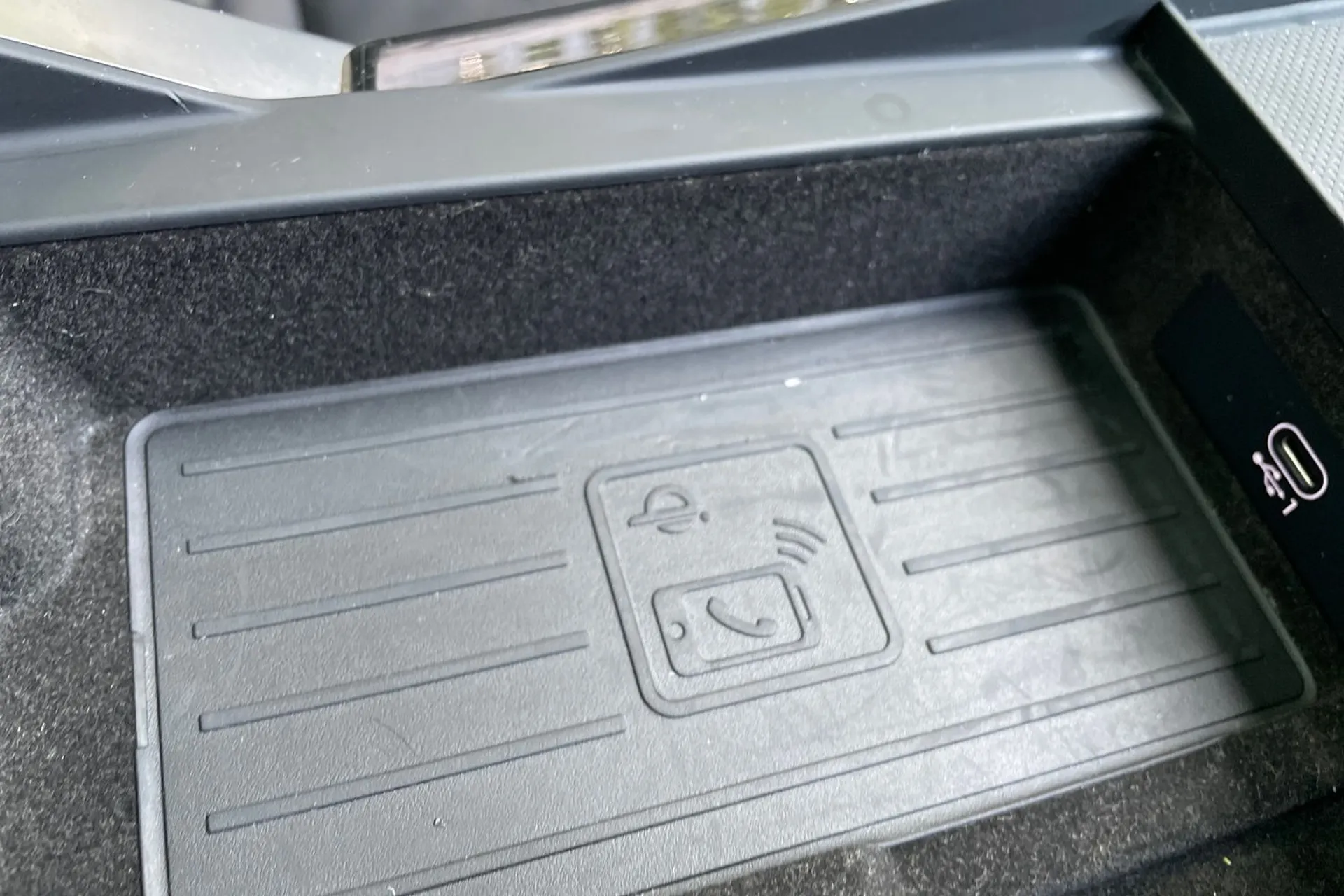 Audi Q7 thumbnail image number 38